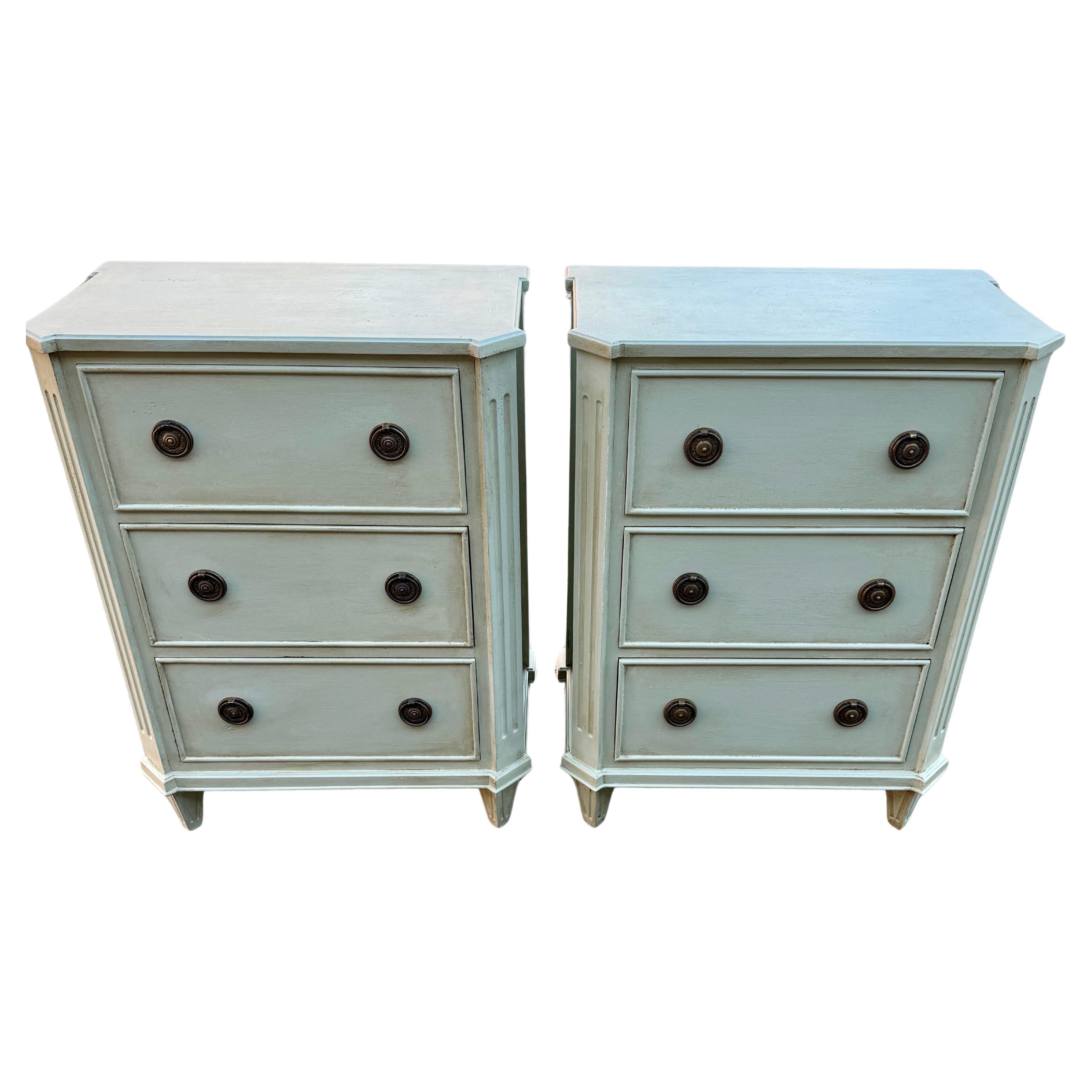 Pair Swedish Gustavian Style Painted 3 Drawer Chests Nightstands For Sale