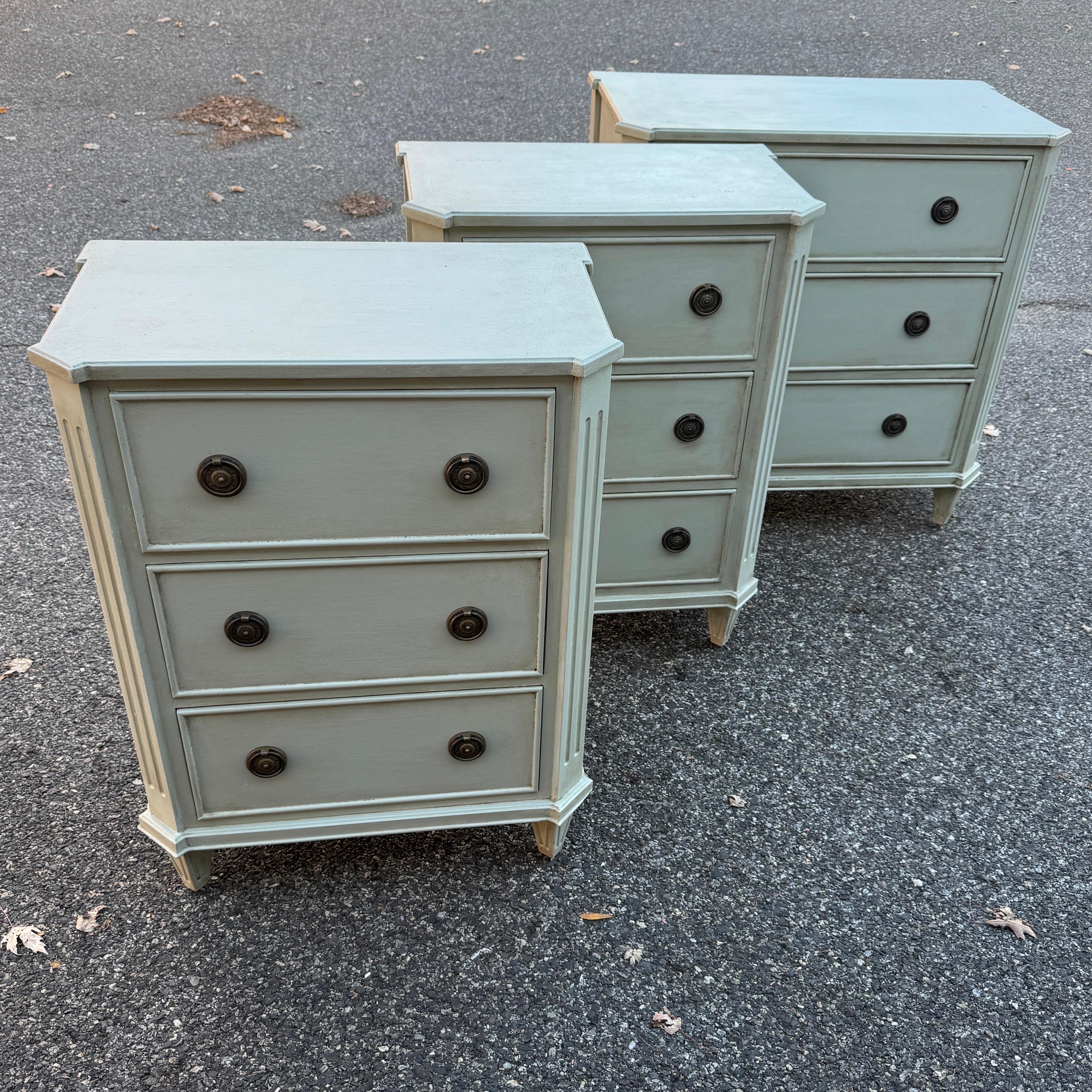 Swedish Gustavian Style Painted 3 Drawer Chest Bureau For Sale 4