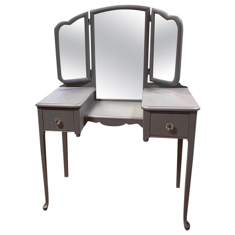Grey Painted Vintage Vanity with 3Piece Mirror For Sale at 1stDibs