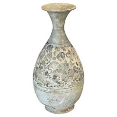 Grey Pattern Ceramic Sawankhalok Shipwreck Vase, Thailand, 16th Century