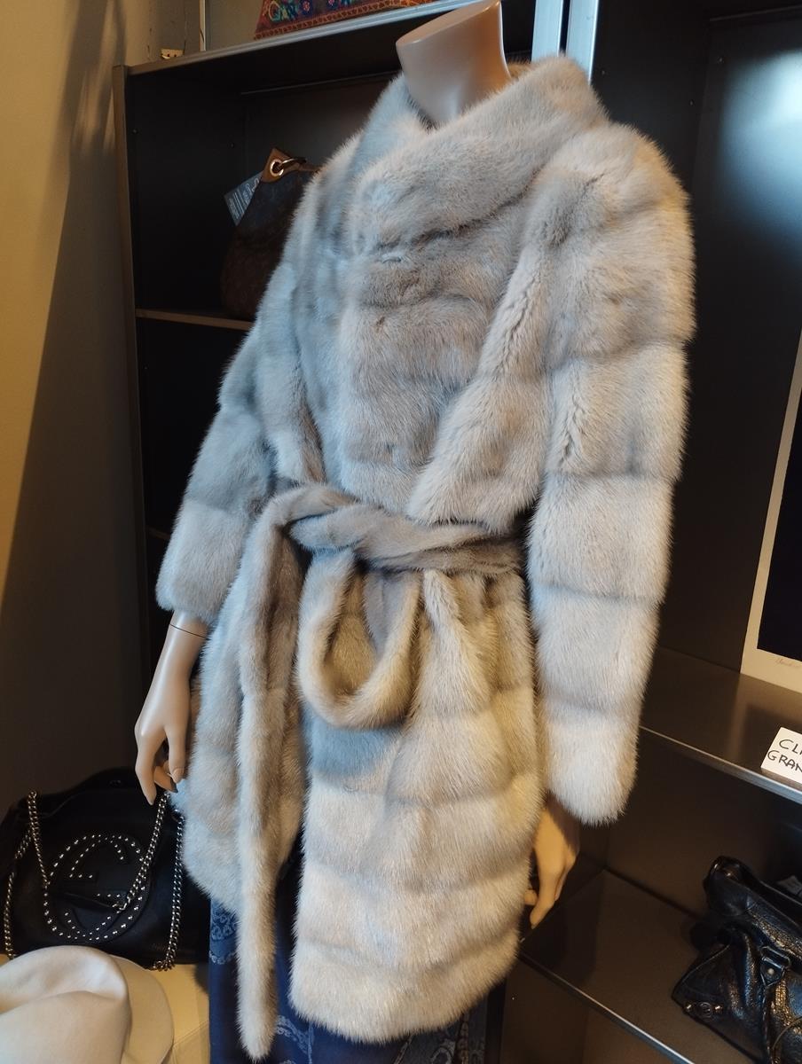 Gris Manteau en fourrure d'Américain gris perlé M