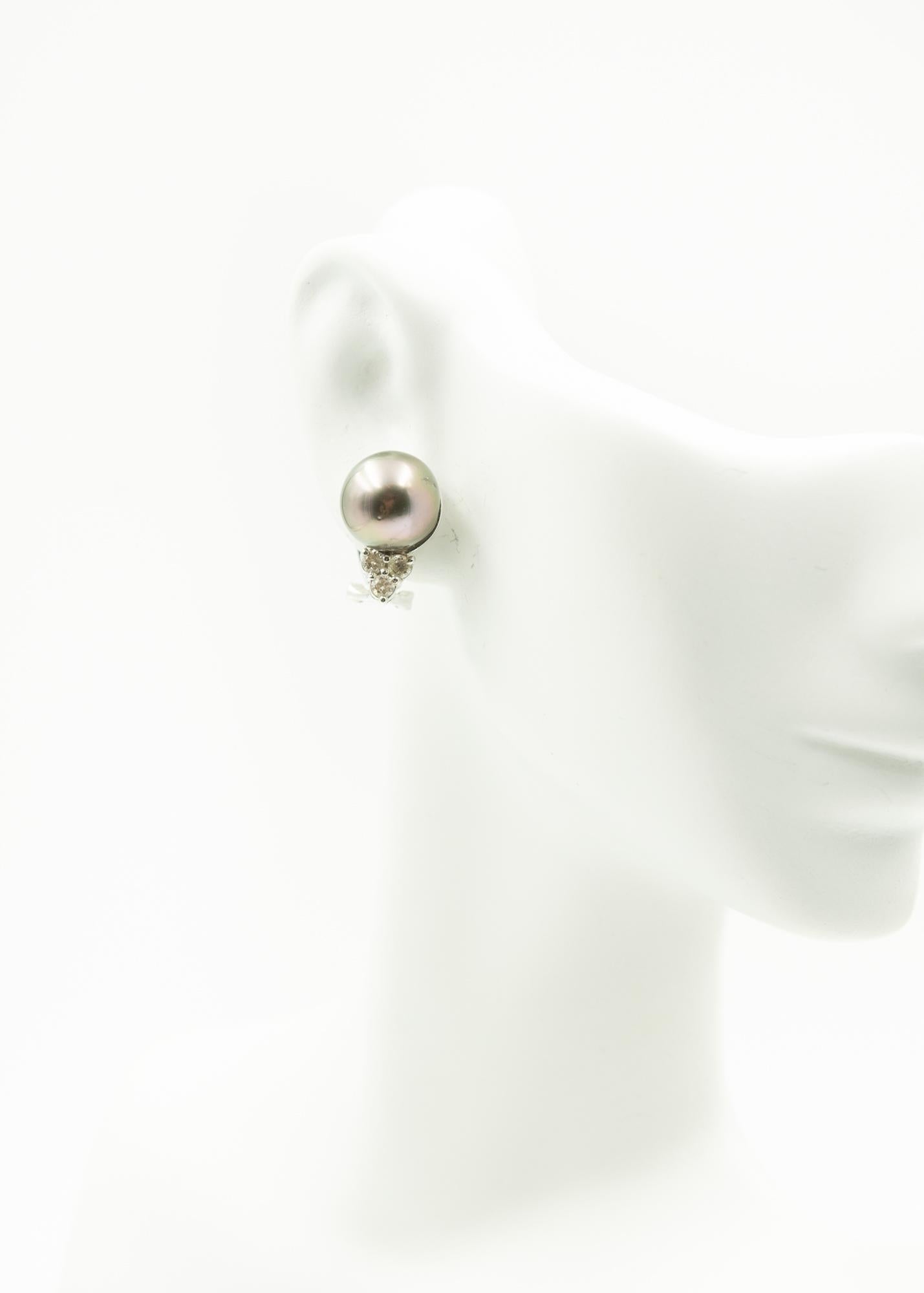 Weißgold-Ohrringe mit grauen Perlen und Diamanten im Angebot 1