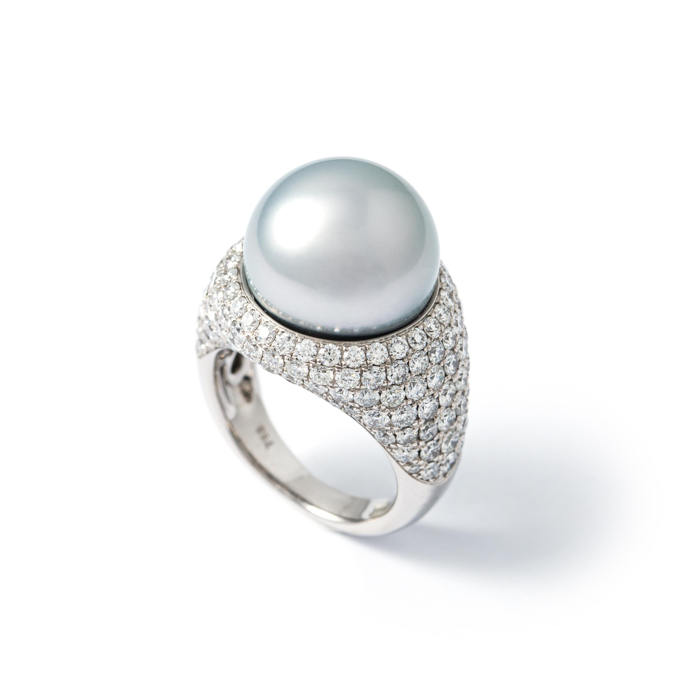 Grauer Perlen-Diamantring im Zustand „Neu“ im Angebot in Geneva, CH