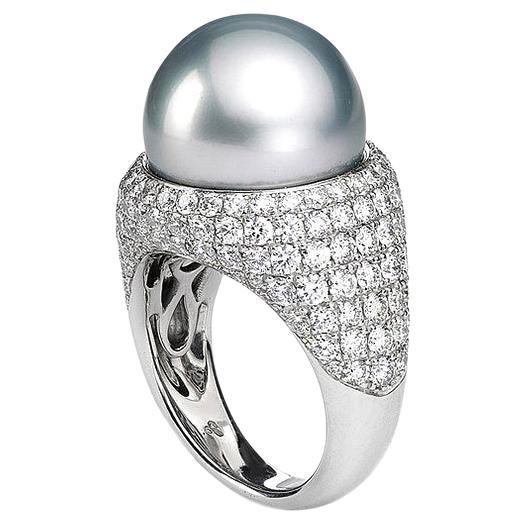 Ring mit grauen Perlen und Diamanten