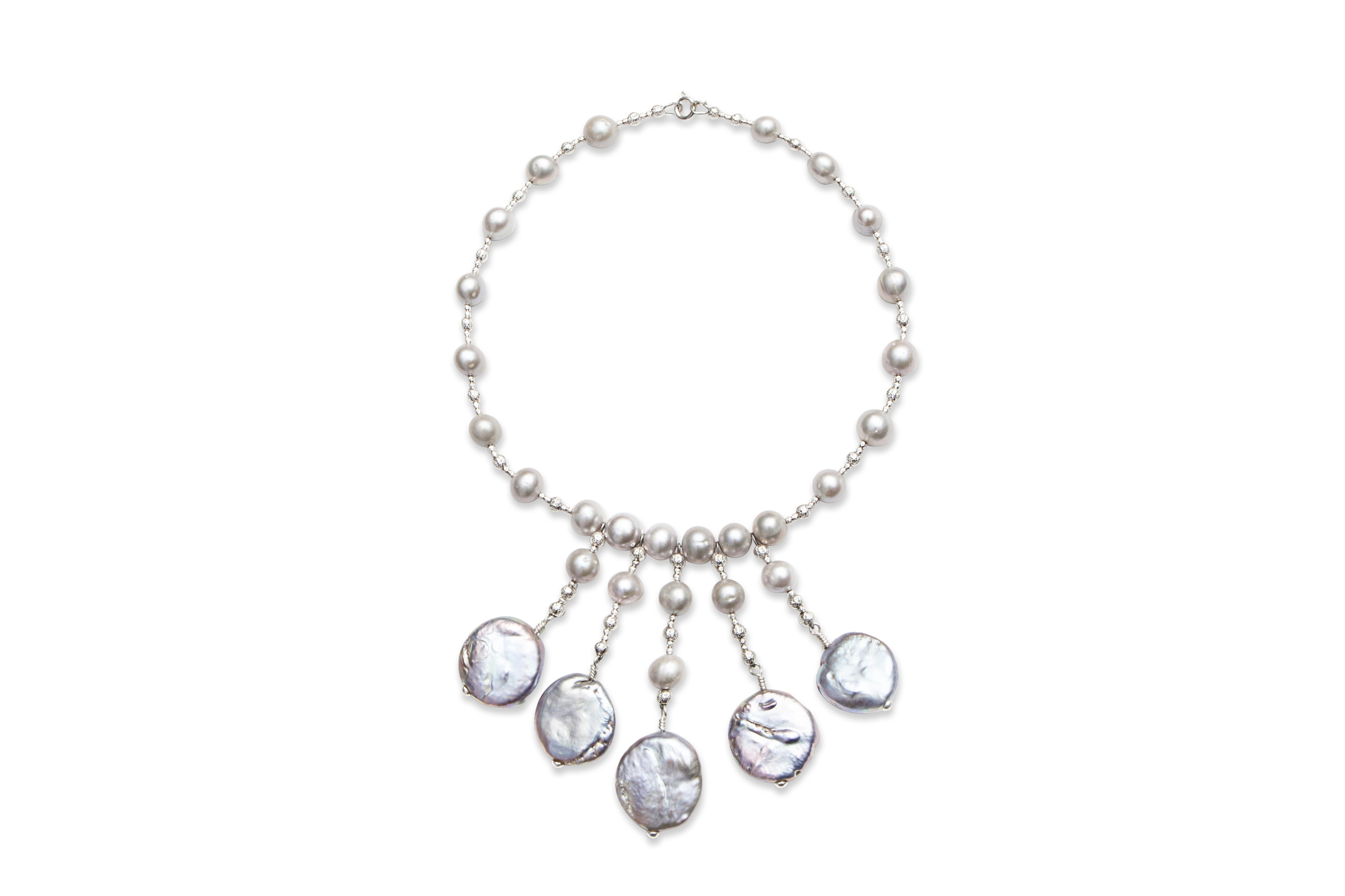 Modern Grey Pearl Necklace with Five-Coin Pearl Drops and Diamond Cut Silver Beads For Sale