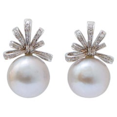 Grey Pearls, Diamonds, 14 Kt White Gold Earrings.