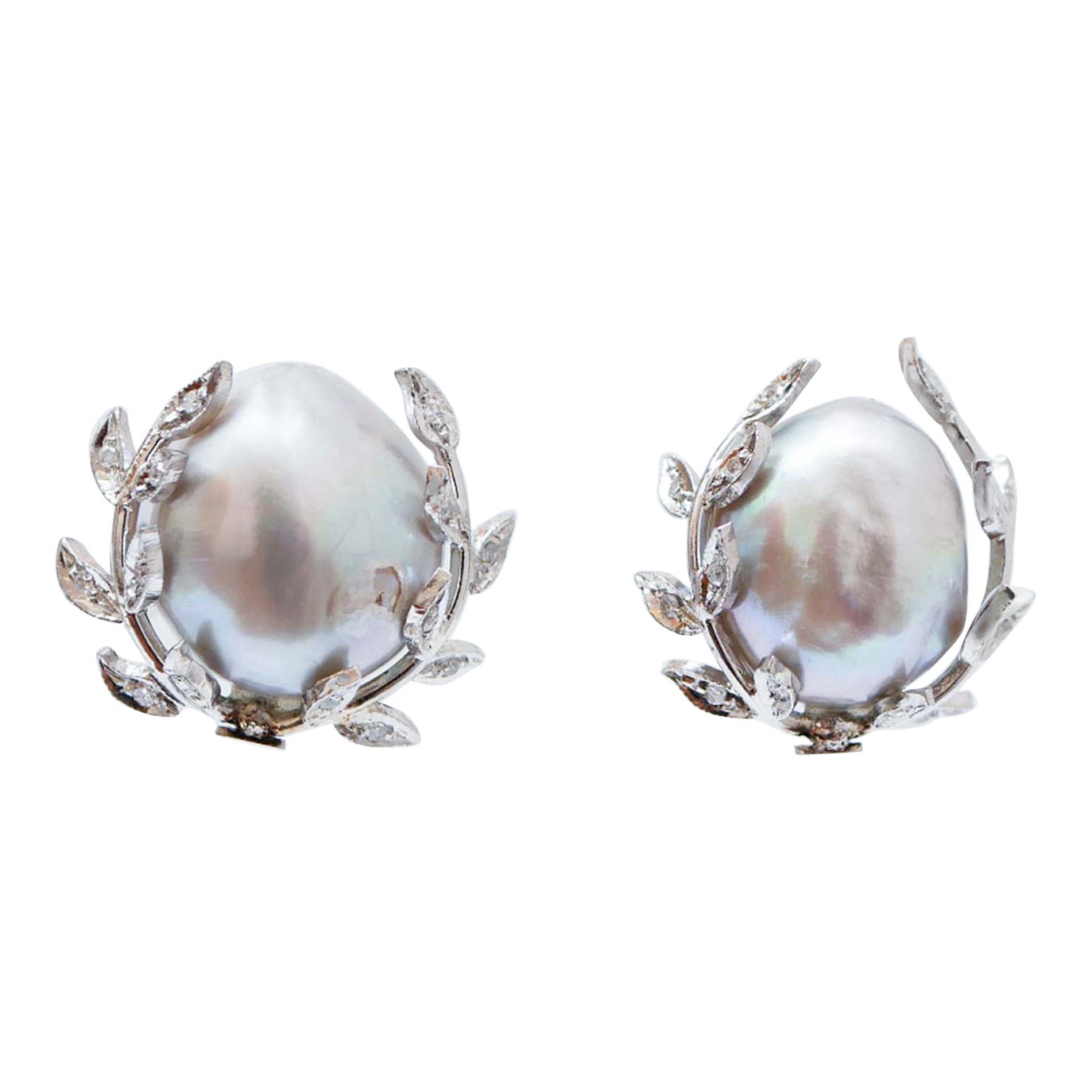 Perles grises, diamants, platine Boucles d'oreilles Retrò.