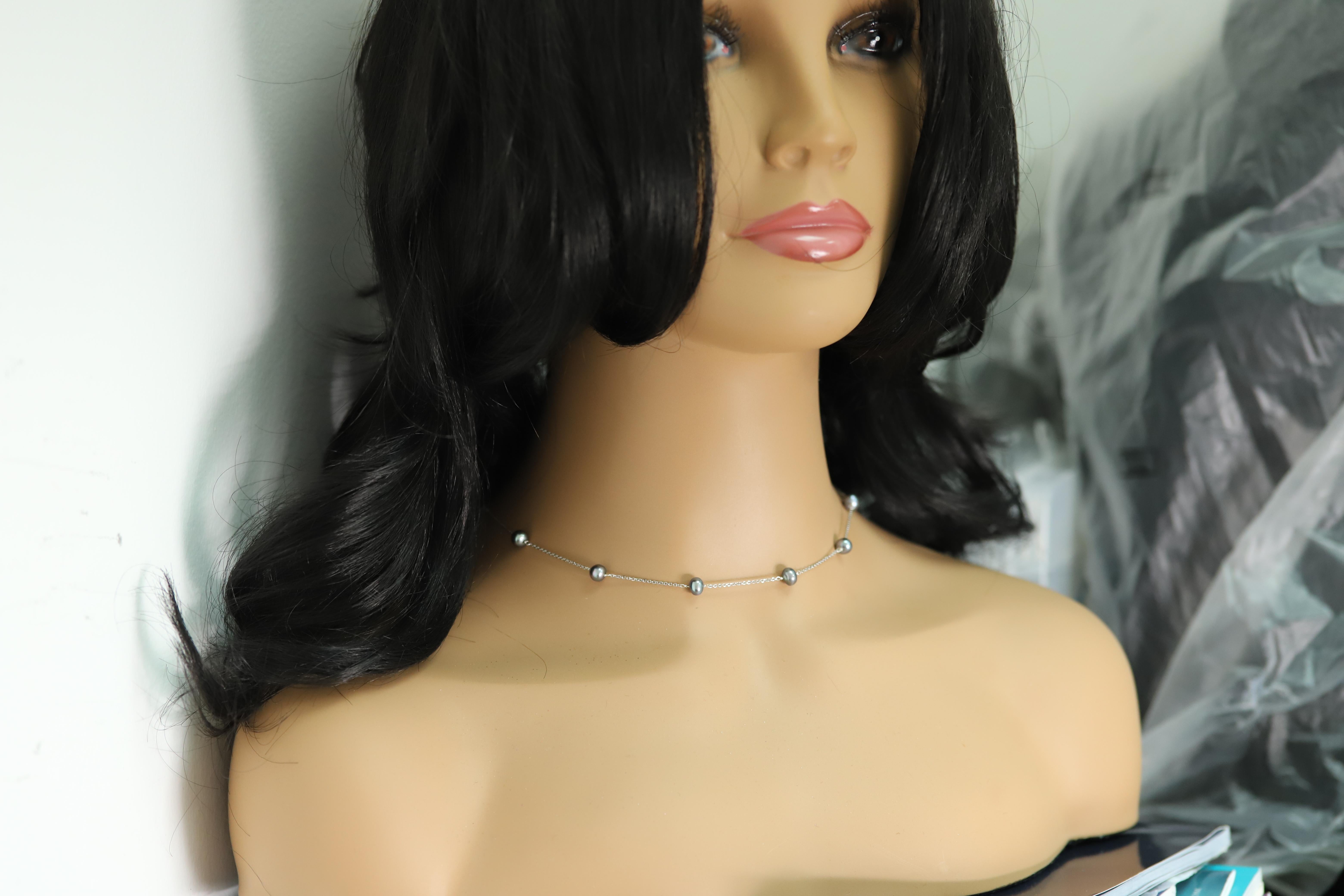 Women's Grey Pearls Wired Necklace 14 Karat White Gold Pearl Chain Necklace For Sale