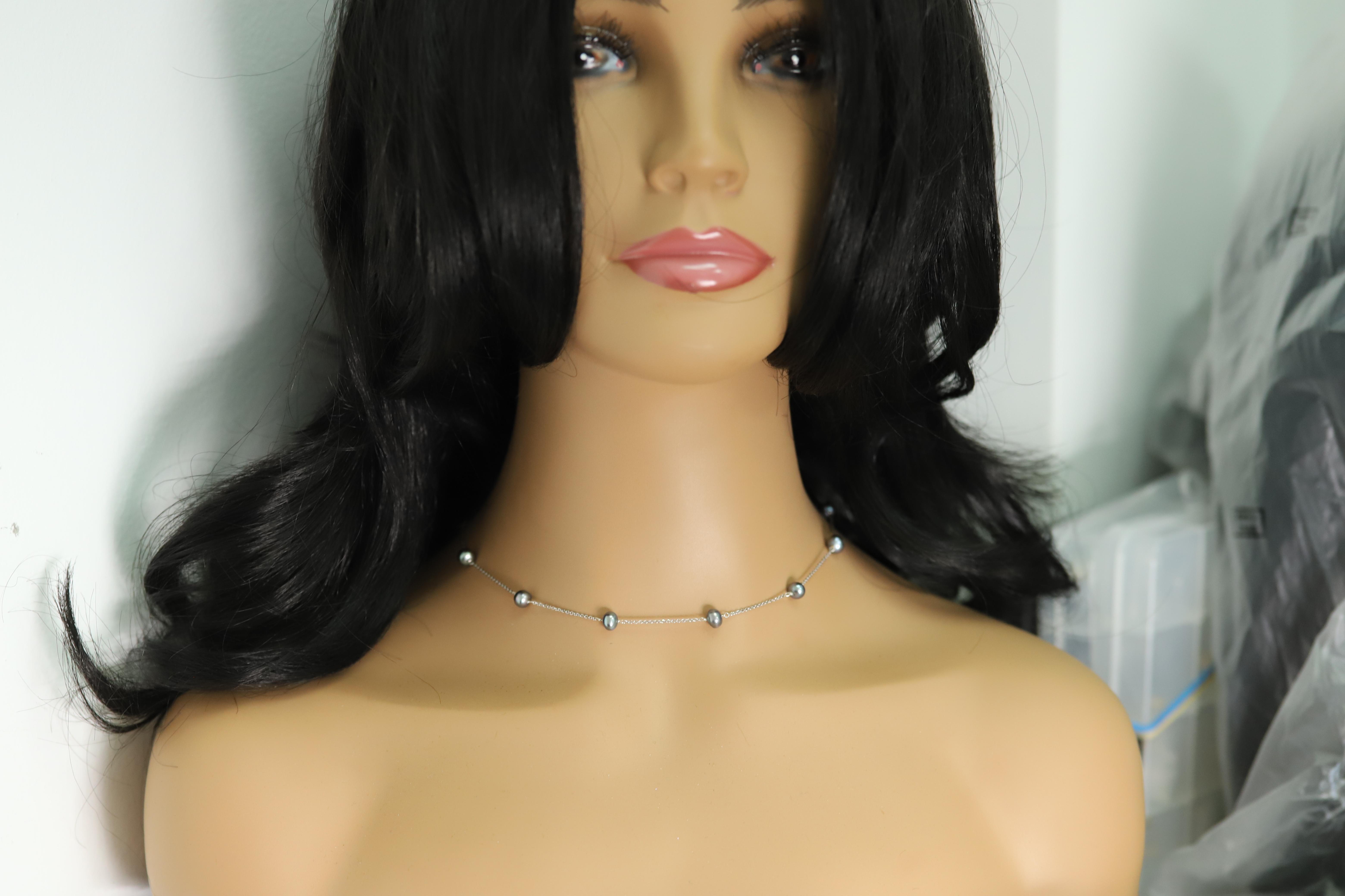 Grey Pearls Wired Necklace 14 Karat White Gold Pearl Chain Necklace For Sale 1