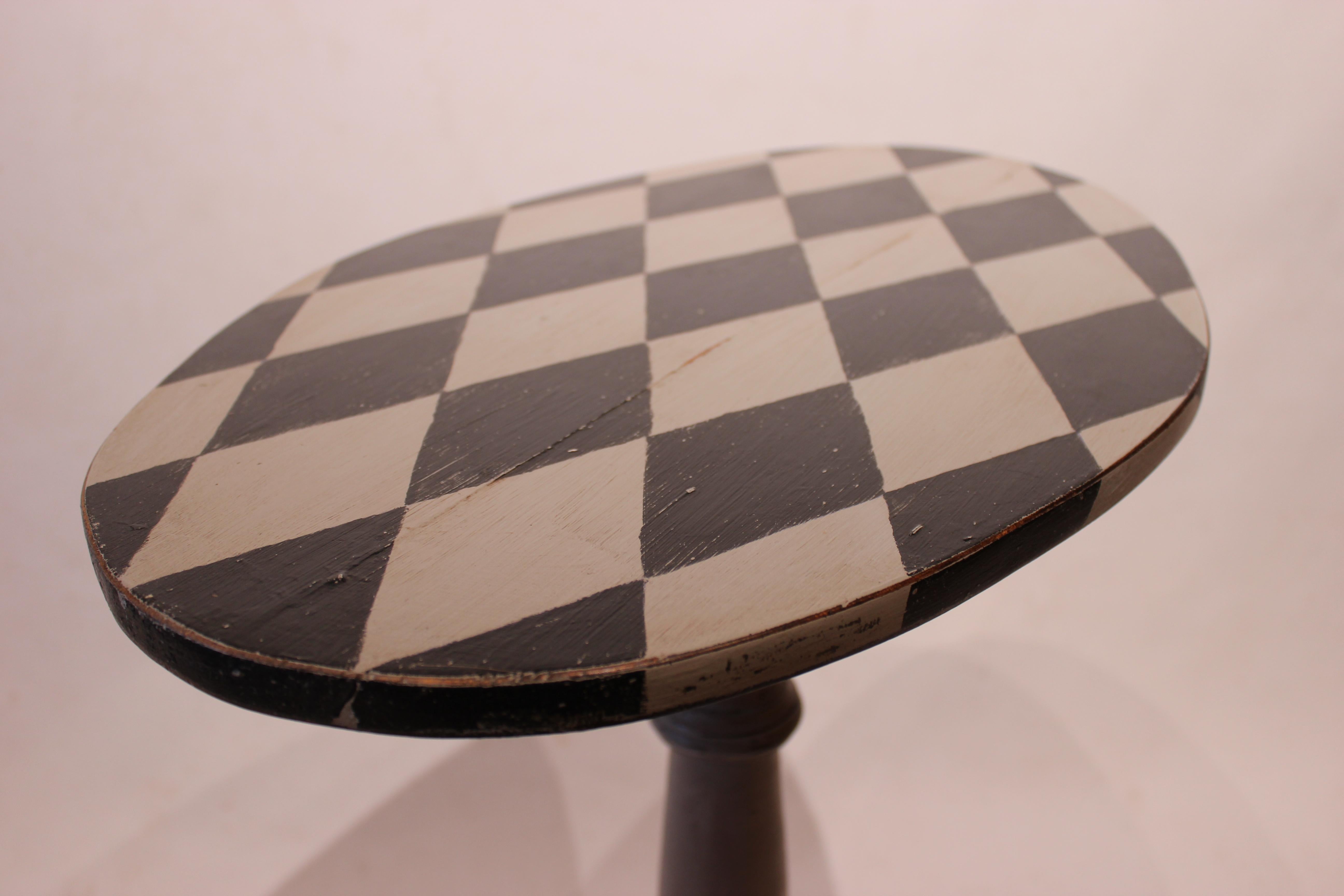 18th Century and Earlier Grey Pedestal Table with Checkered Surface in the Style of Gustavian, 1840