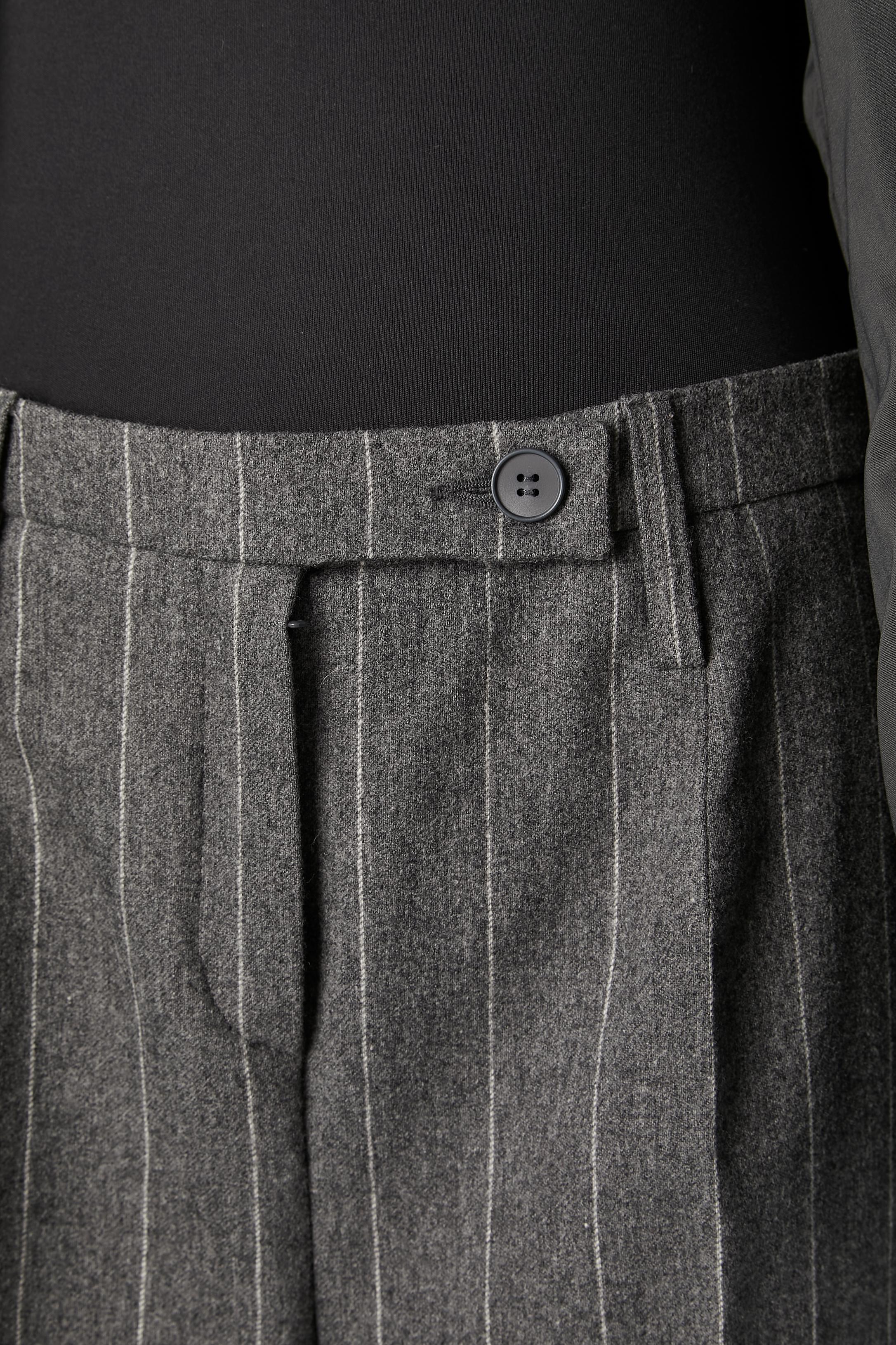 Tailleur pantalone gessato grigio in lana Yves Saint Laurent Variation 3