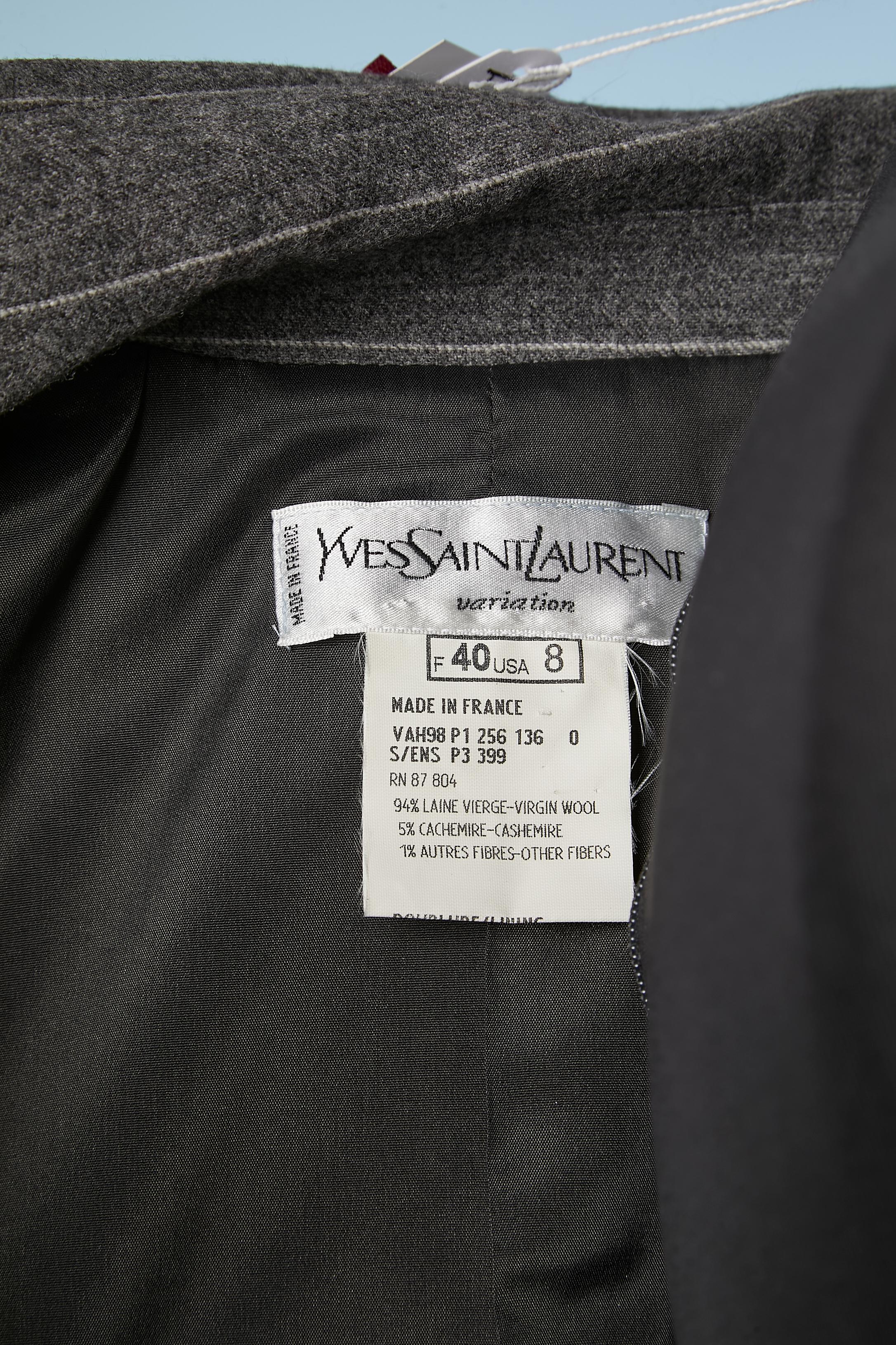 Costume pantalon gris à rayures en laine Yves Saint Laurent Variation  en vente 3