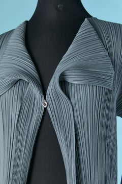 Ensemble chemise et pantalon à plis gris Issey Miyake