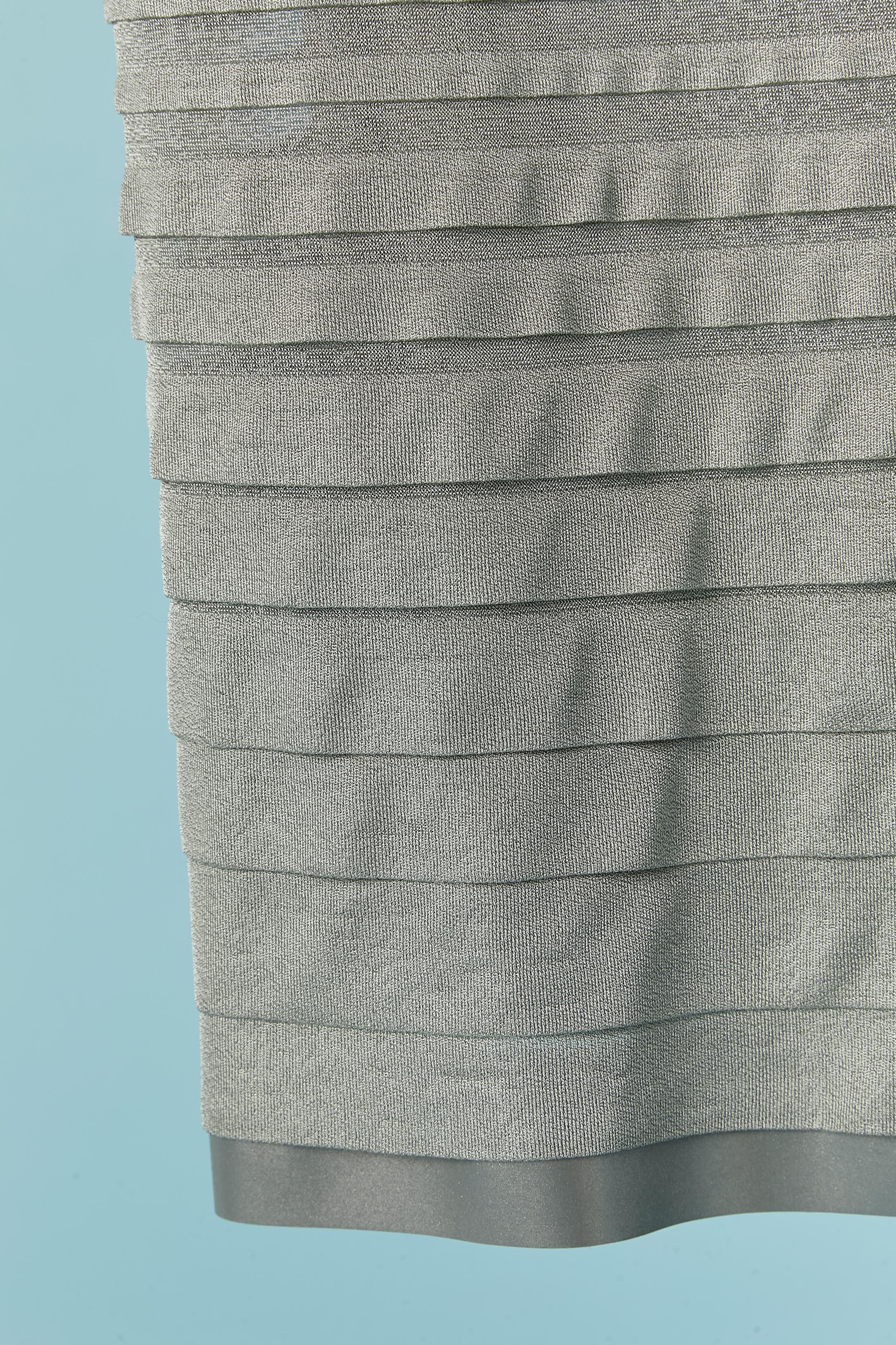 Grey pleated sleeveless top with double lay skirt CHANEL For Sale 1