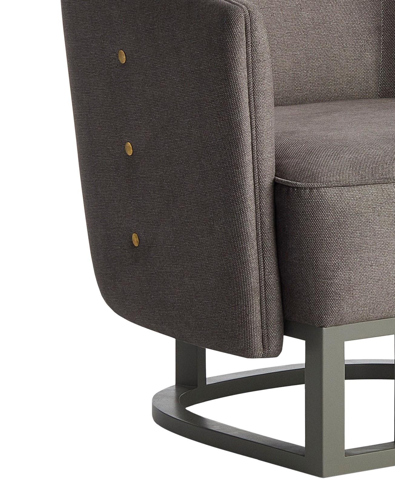 Modern POEMA II Armchair with brass buttons For Sale