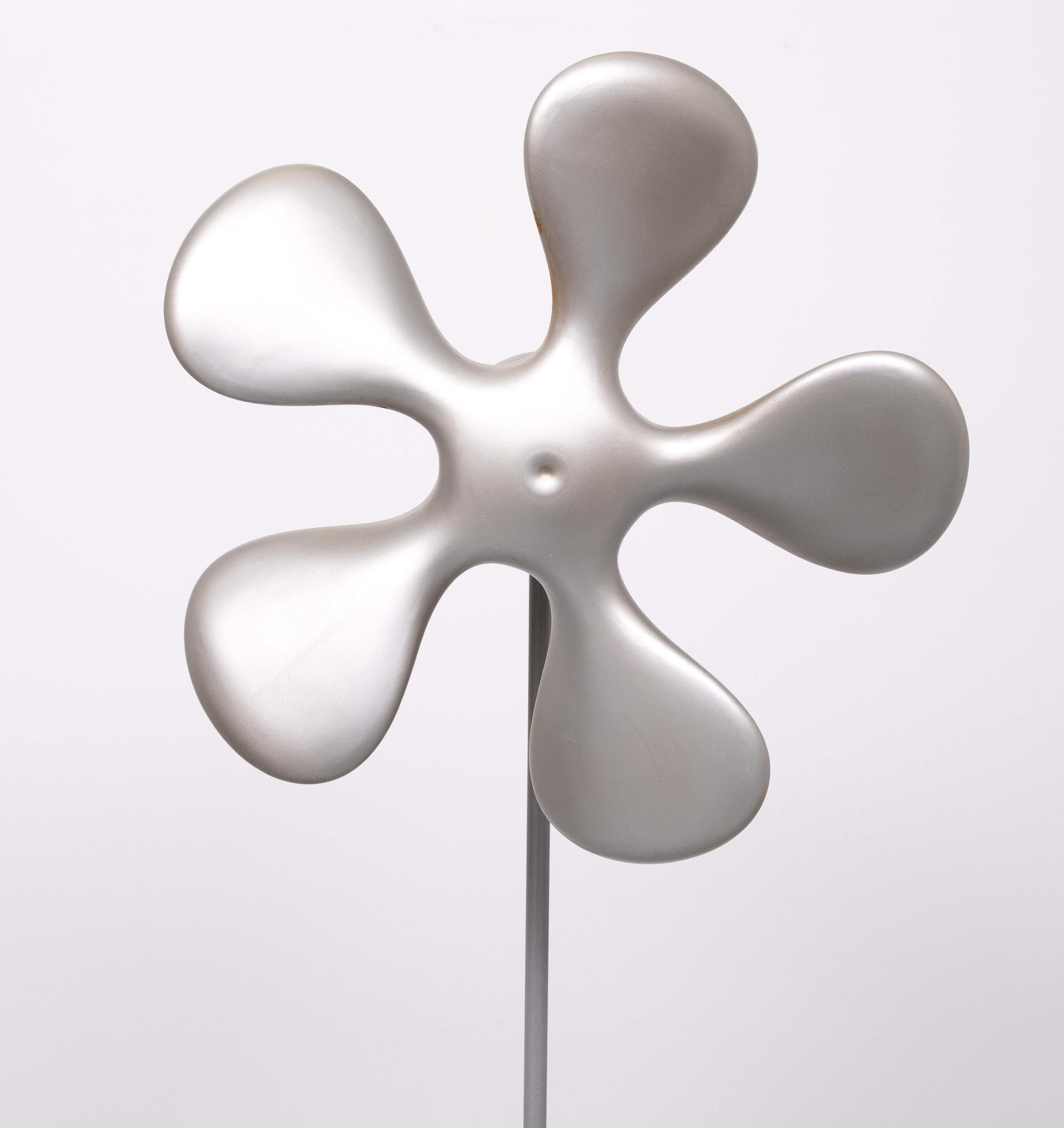 Grey Power Flower Fan by Heckhausen - Zetsche for Elmar Flàtotto  For Sale 1