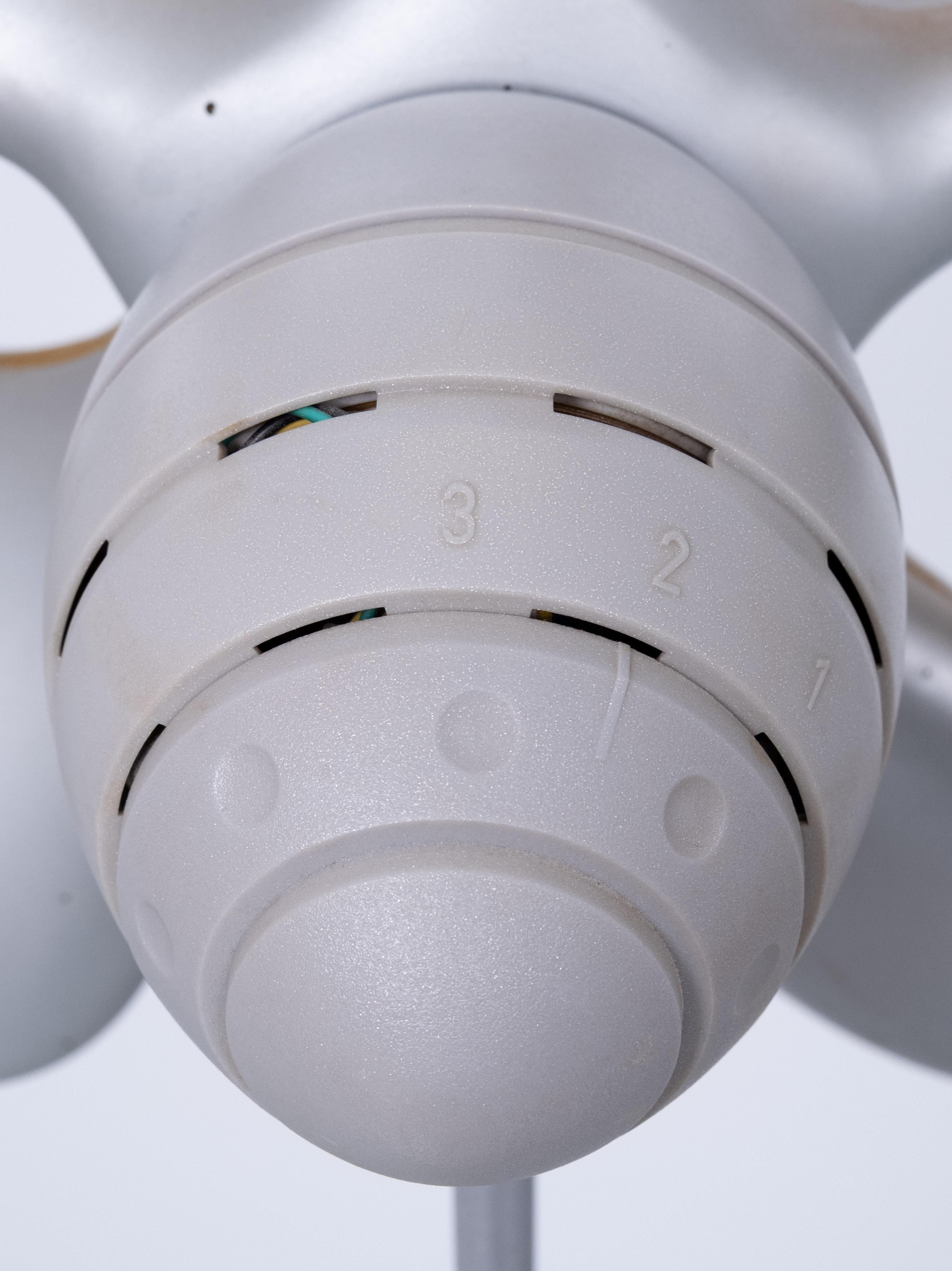 Ventilateur Grey Power Flower de Heckhausen - Zetsche pour Elmar Flàtotto en vente 2