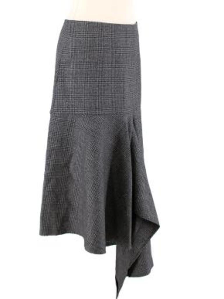 grey Prince of Wales check wool asymmetric skirt In Excellent Condition For Sale In London, GB