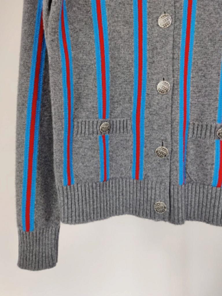 Grey, Red & Blue Striped Cashmere Knit Cardigan In Good Condition For Sale In London, GB