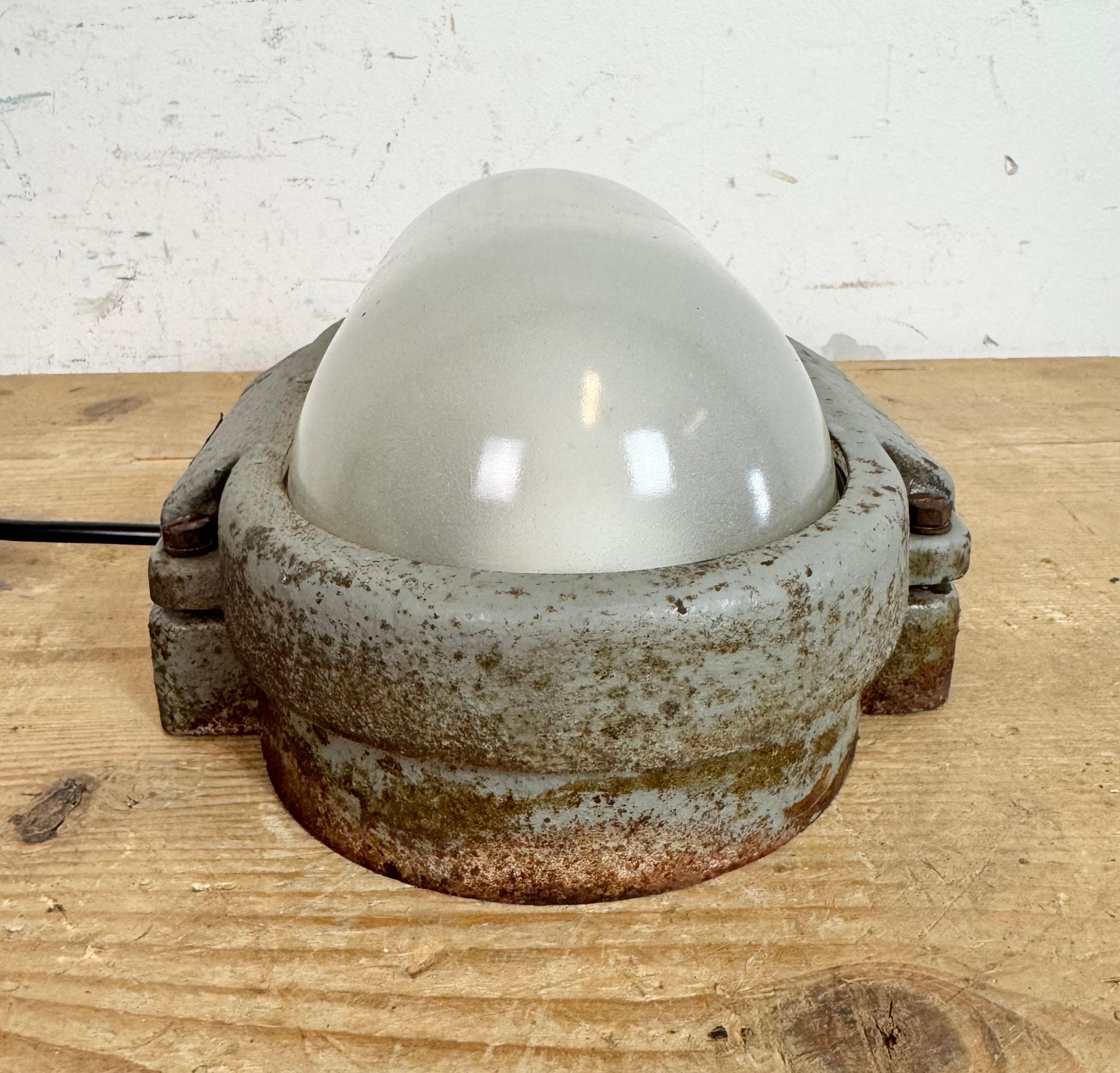 20th Century Grey Rusty Industrial Cast Iron Wall Light from Elektrosvit, 1960s For Sale