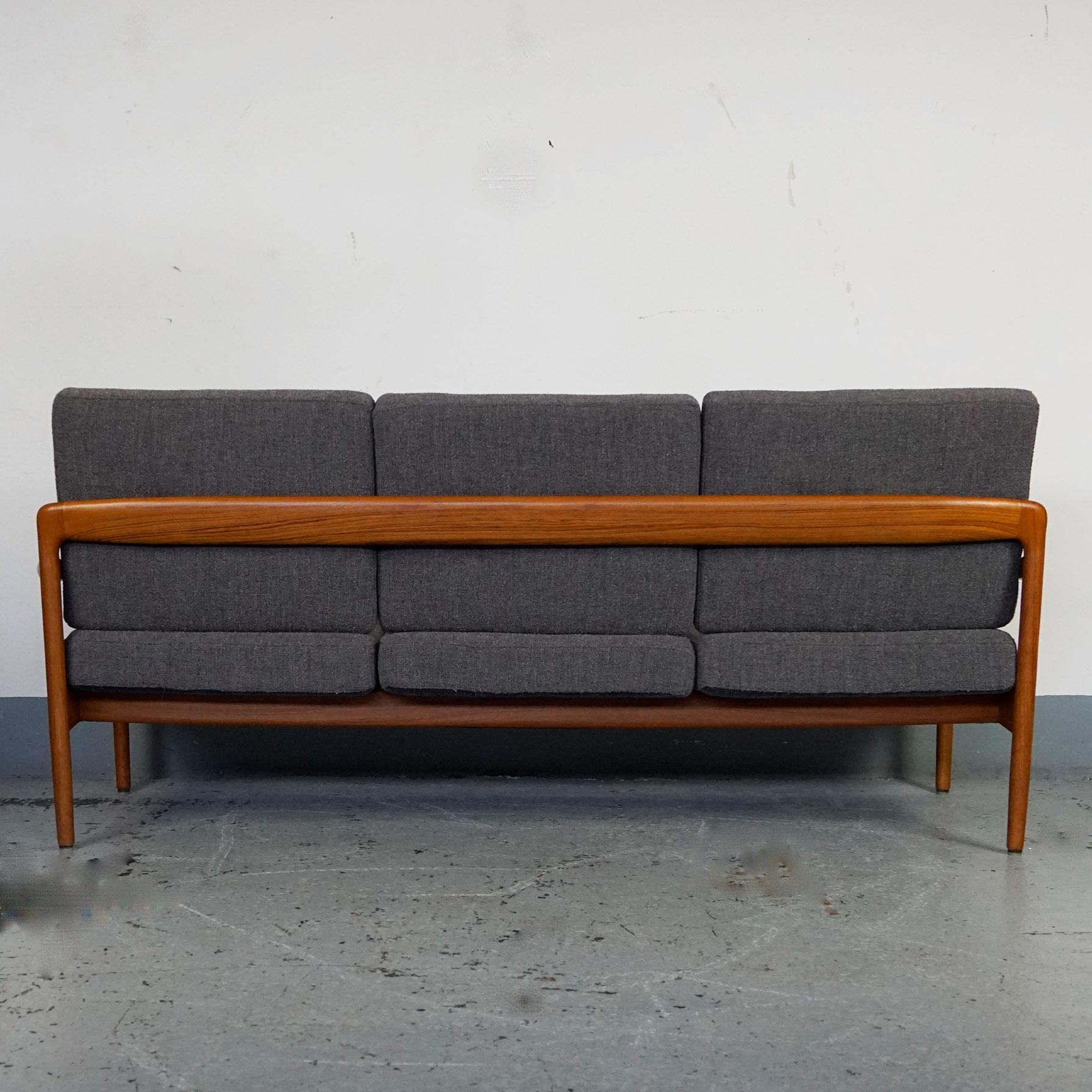 German Grey Scandinavian Modern Teak Three-Seat Sofa by Knoll Antimott