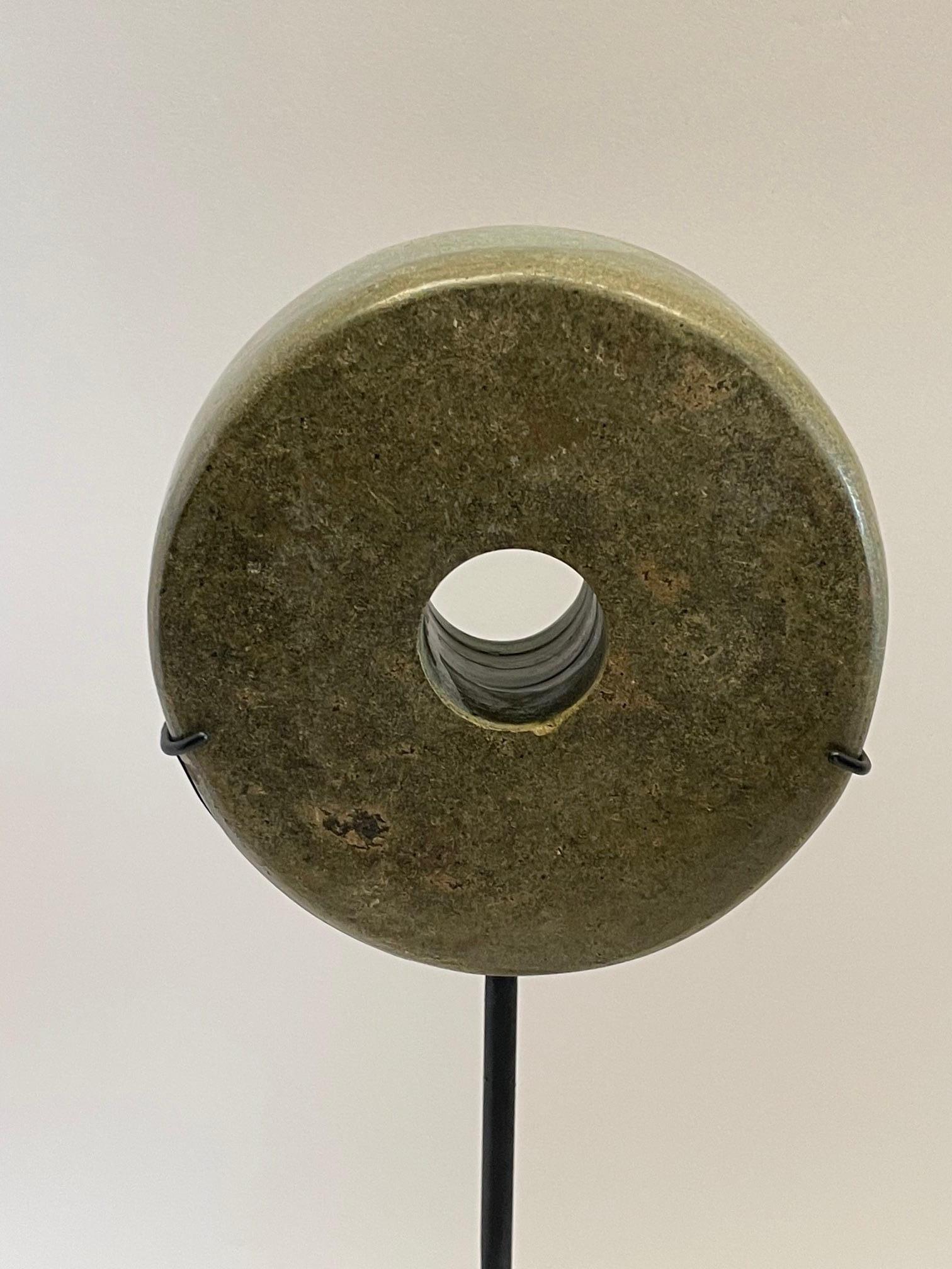 Grey Set Of Two Thick Stone Discs On Stands, China, Contemporary In New Condition For Sale In New York, NY