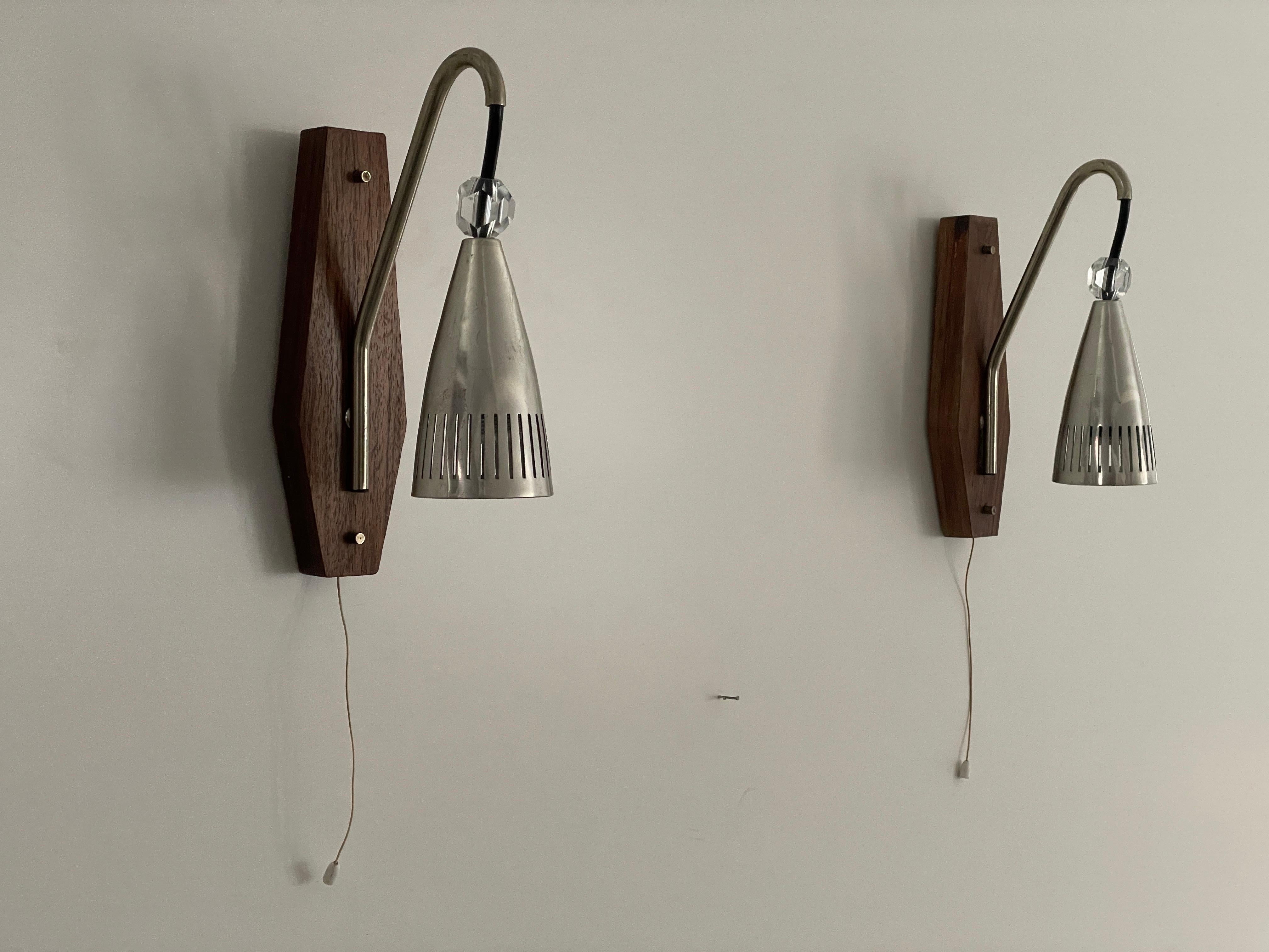 Grey Shade Danish Sconces with Wood Base, 1960s, Denmark In Excellent Condition For Sale In Hagenbach, DE