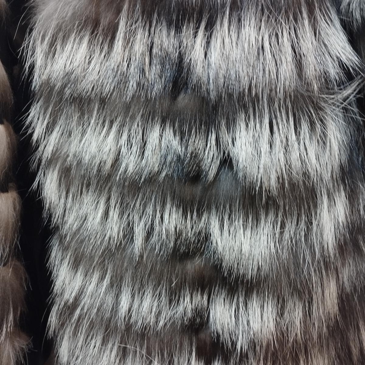 Grey Shaded Murmansky Fur Coat M For Sale 1