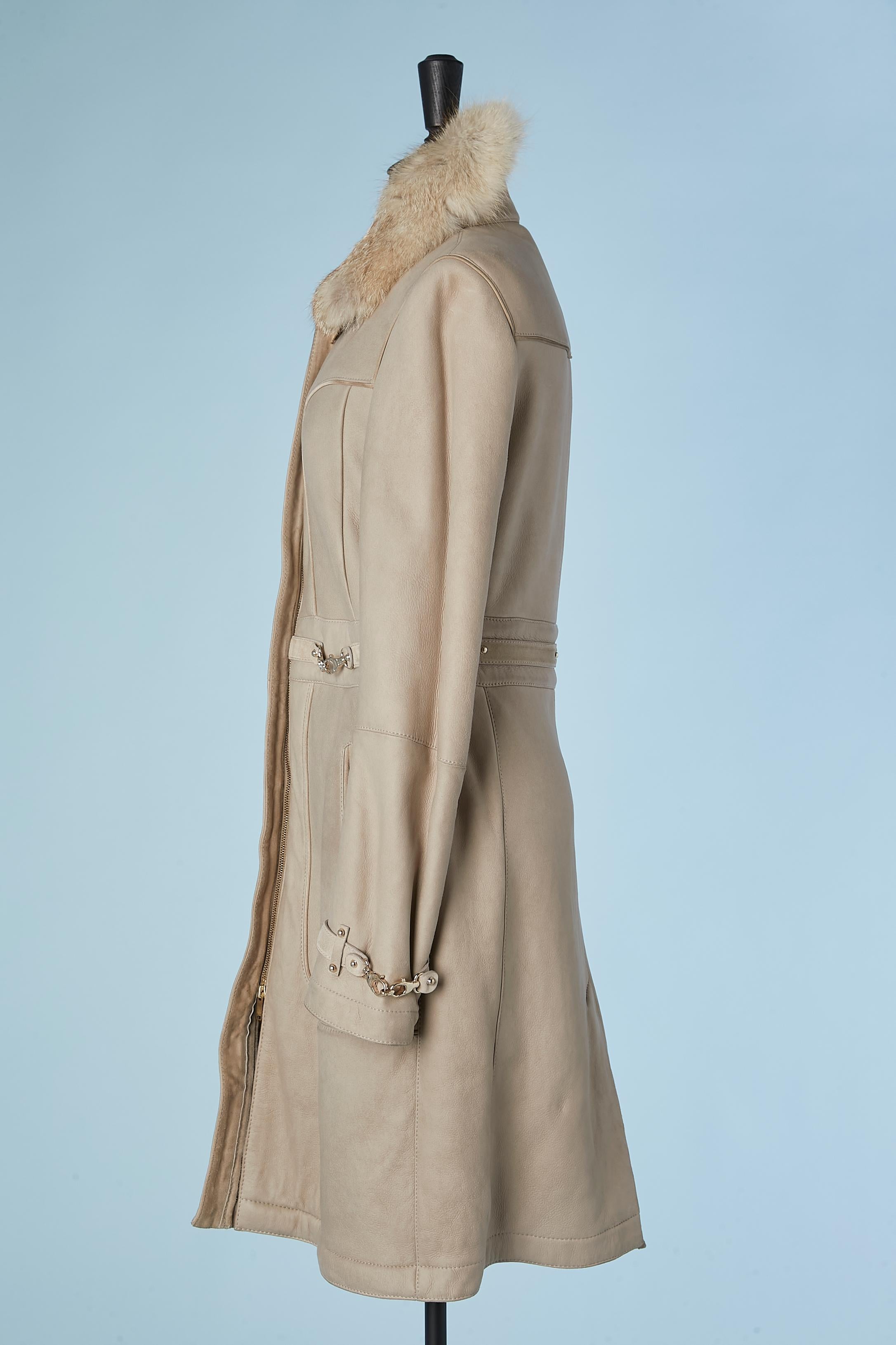 Grauer einreihiger Mantel aus Shearling mit Pelzkragen von Gucci NEU  für Damen oder Herren im Angebot