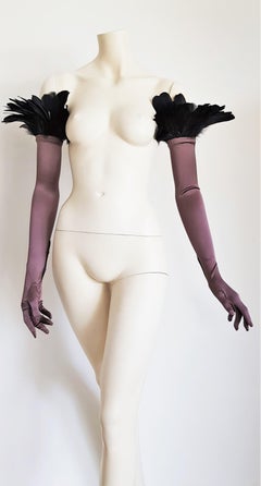 Grey Silk Valentino long gloves with black feathers - For Women - Size 8