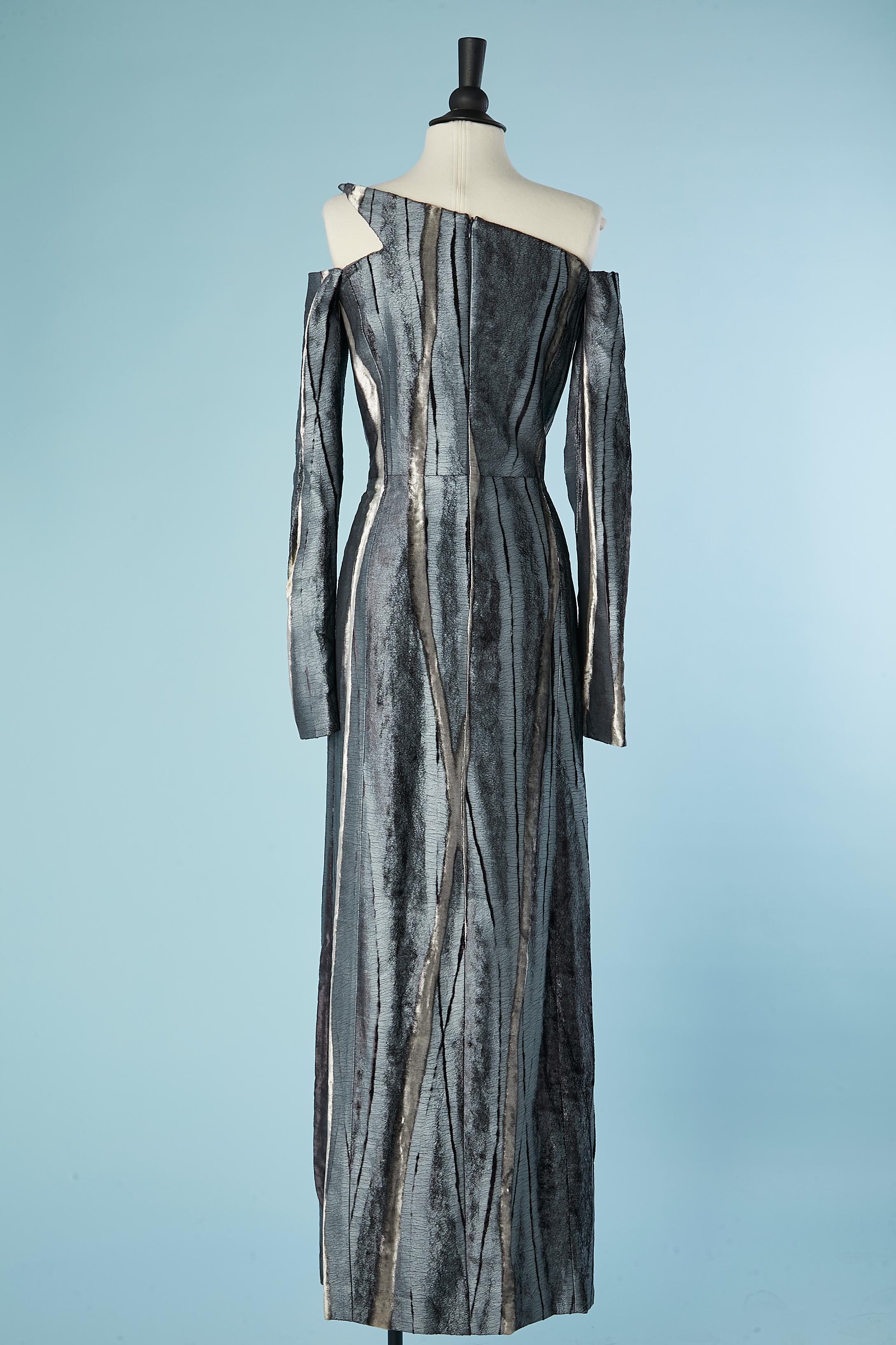 Emmanuelle Khanh - Robe de soirée asymétrique en velours de soie gris et velours enduite en vente 1