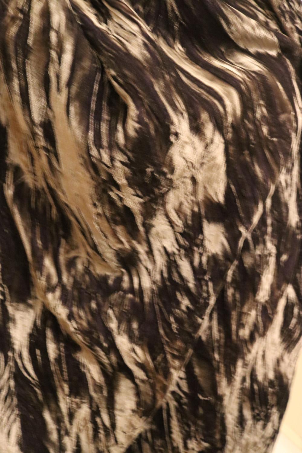 Black Grey  Silk Velvet Shawl For Sale