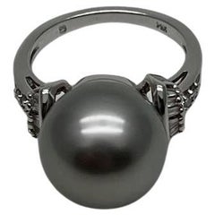 Grey Silver Black Tahitian Pearl 14K White Gold Diamond Baguette Statement Ring