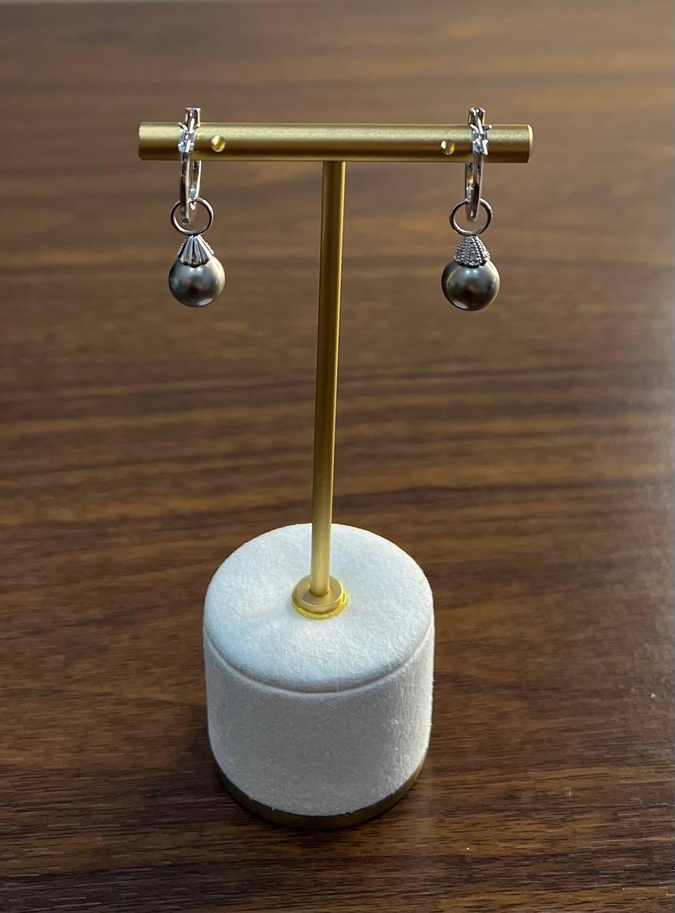 Gris Plata Negro Perla de Tahití 14K Oro Blanco Diamantes Huggie Pendientes de aro en venta 2