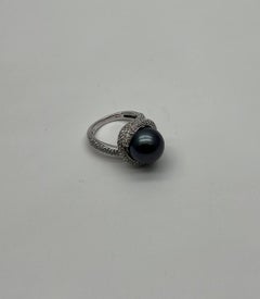 Grey Silver Black Tahitian Pearl White Gold Diamond Pave Set Spiral Bypass Ring