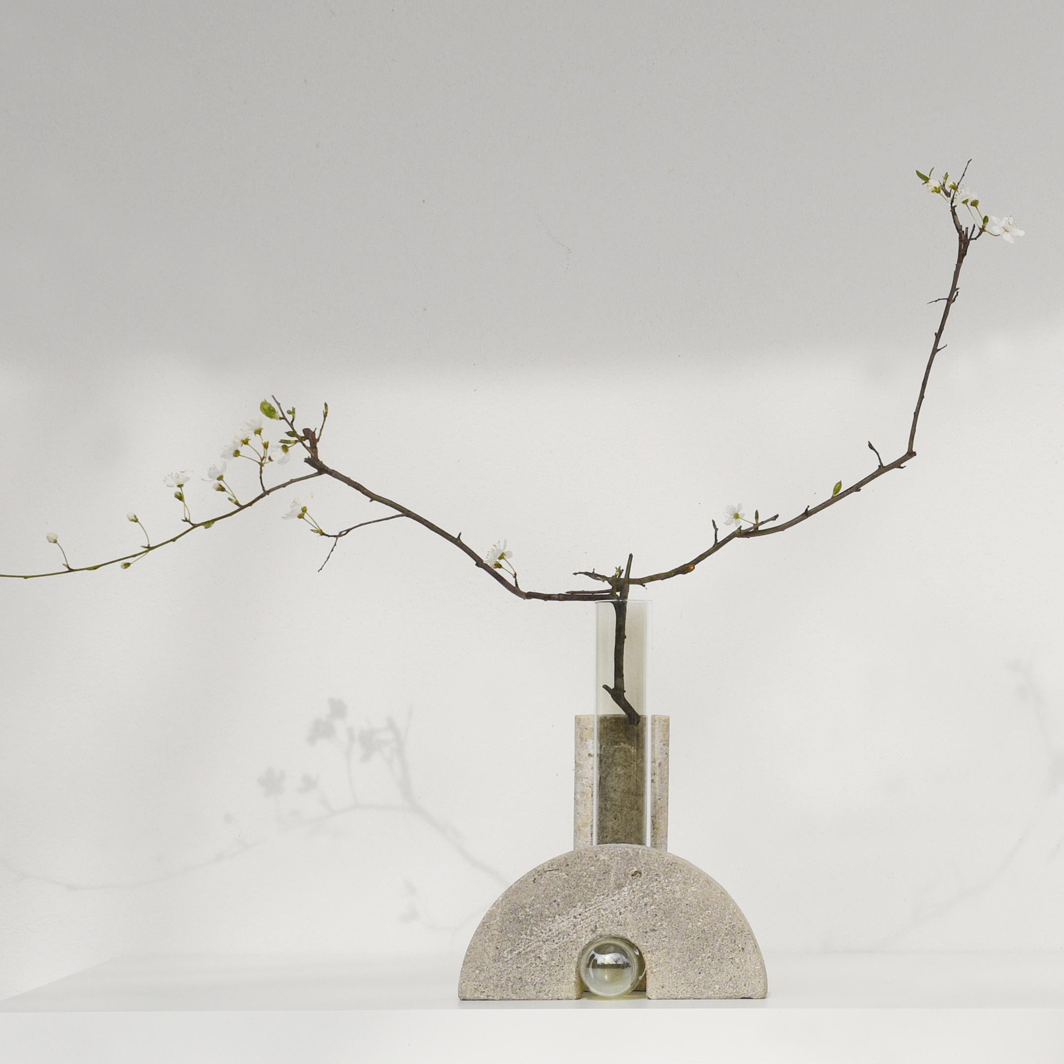 Grey-Smoked Cochlea Della Metamorfosi 1 Soils Edition Vase by Coki Barbieri In New Condition For Sale In Geneve, CH