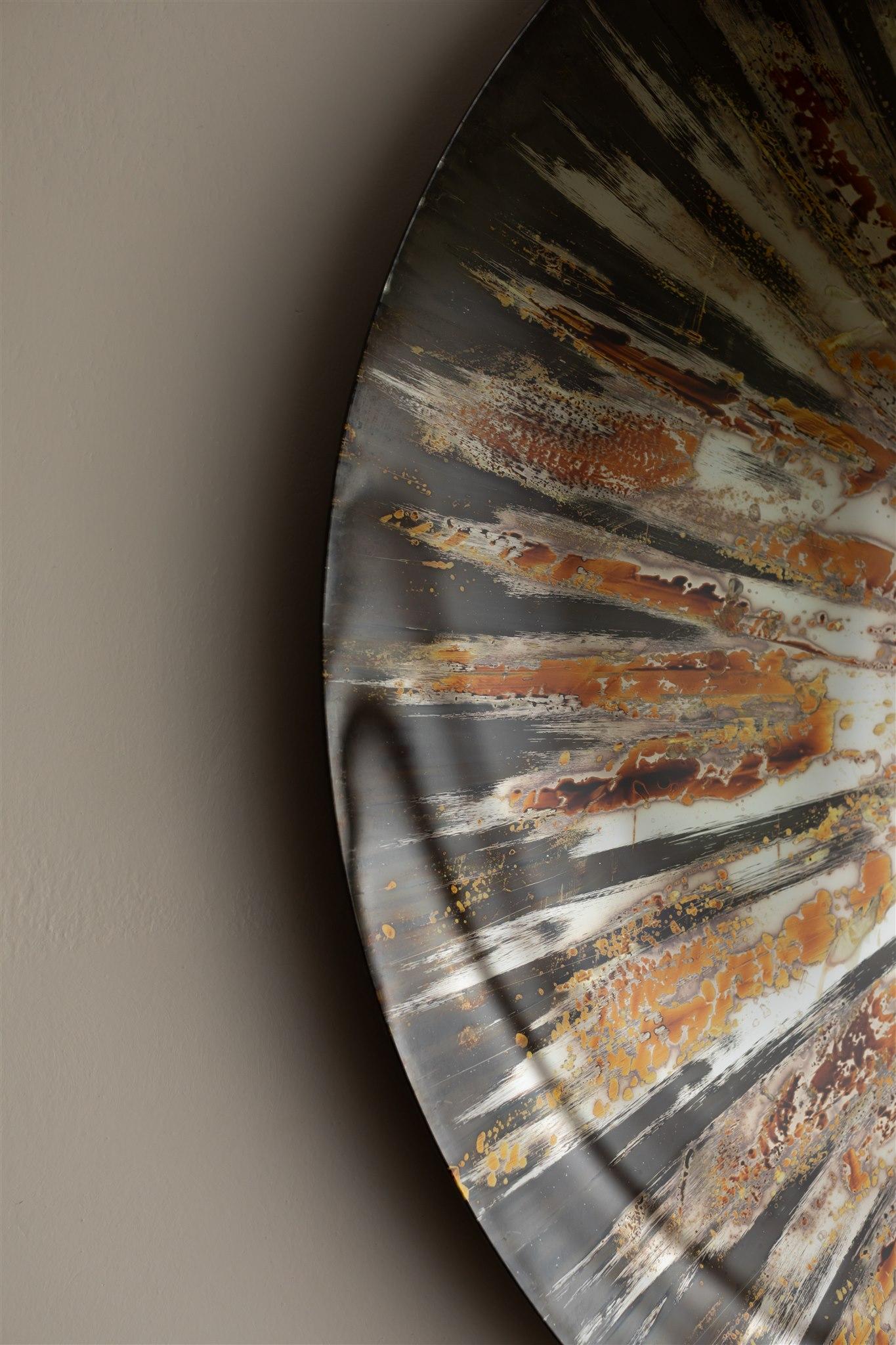 Specchio da parete Grey Star di OOM Contemporary Glass In condizioni Nuovo in vendita a Geneve, CH