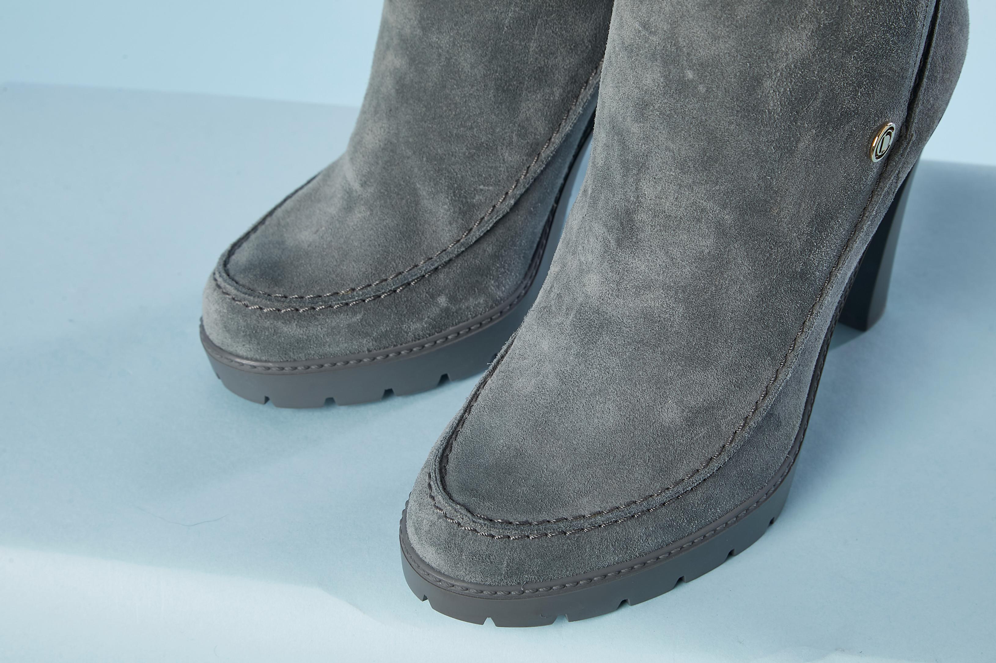 Women's Grey suede boots with furs edge on the top Dior NEW  For Sale