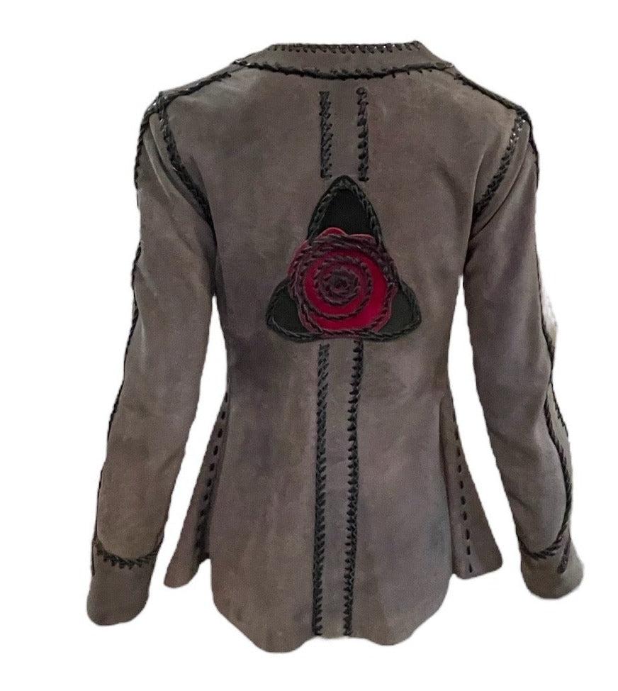 Graue Wildlederjacke mit Peitschennaht und Rosenmedaillon, 1970er Jahre (Schwarz) im Angebot