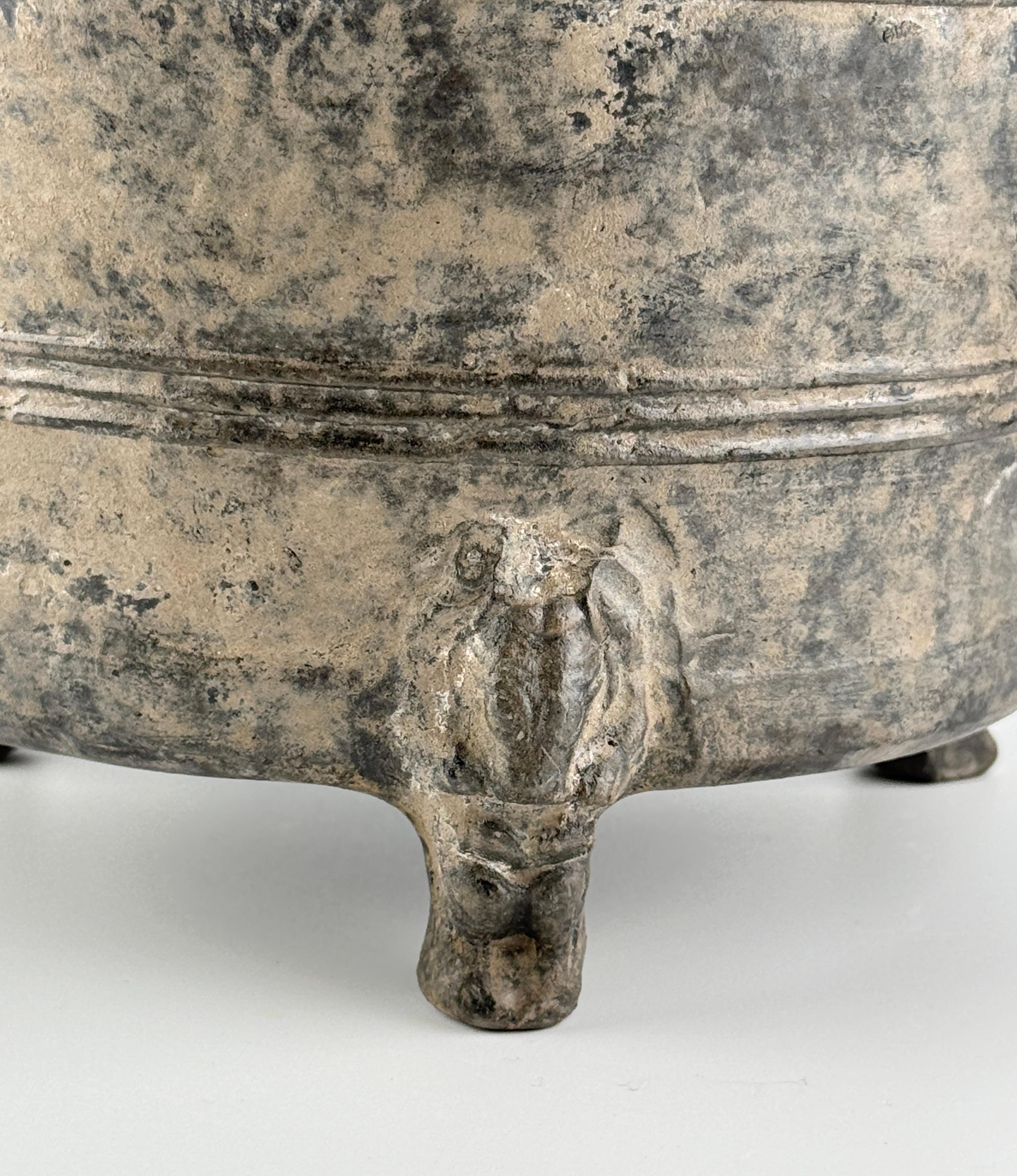 18th Century and Earlier Grey Tripod Granary Jar, Han dynasty For Sale