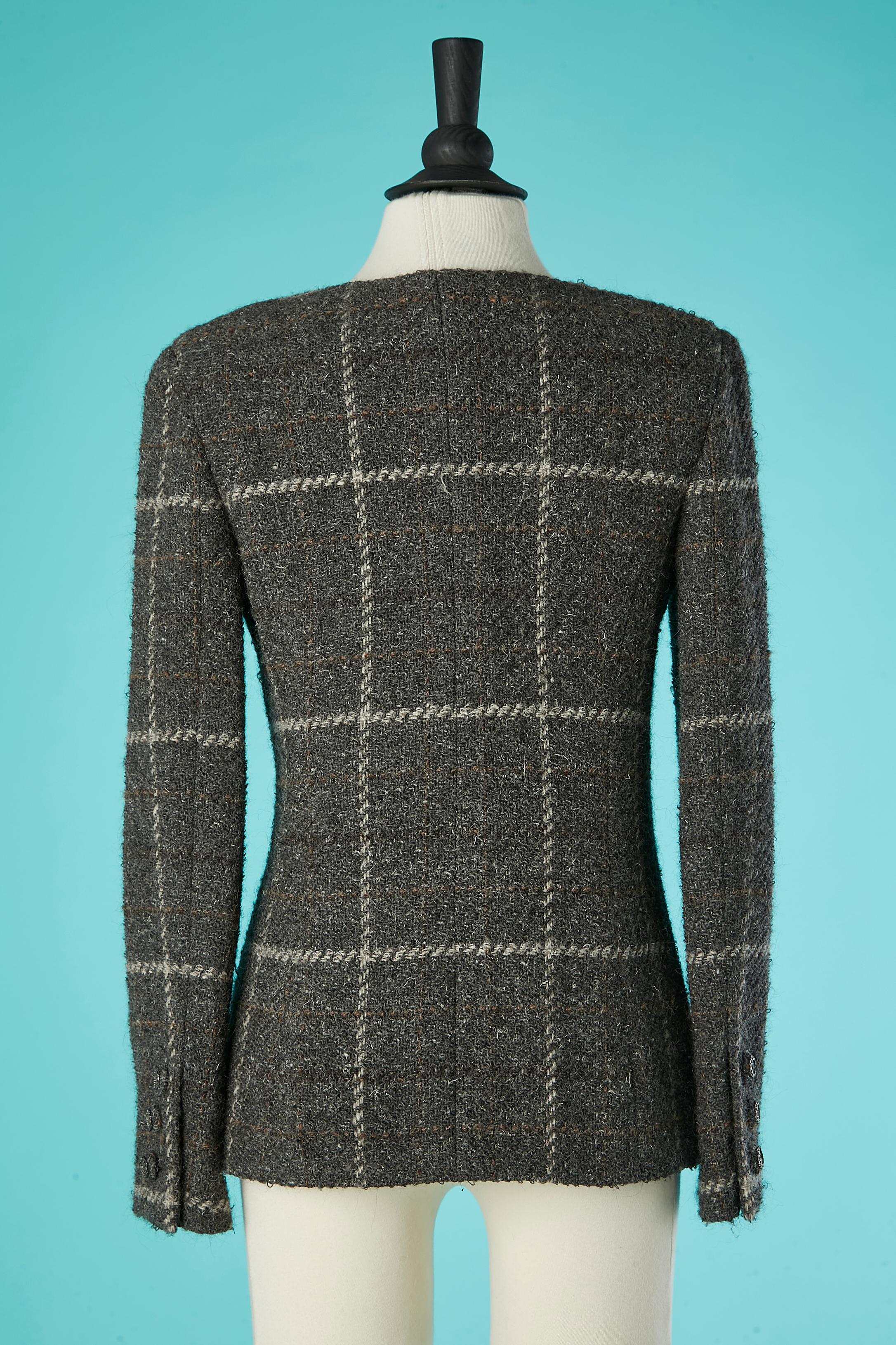 Women's Grey tweed jacket with zip in the middle front Chanel  For Sale