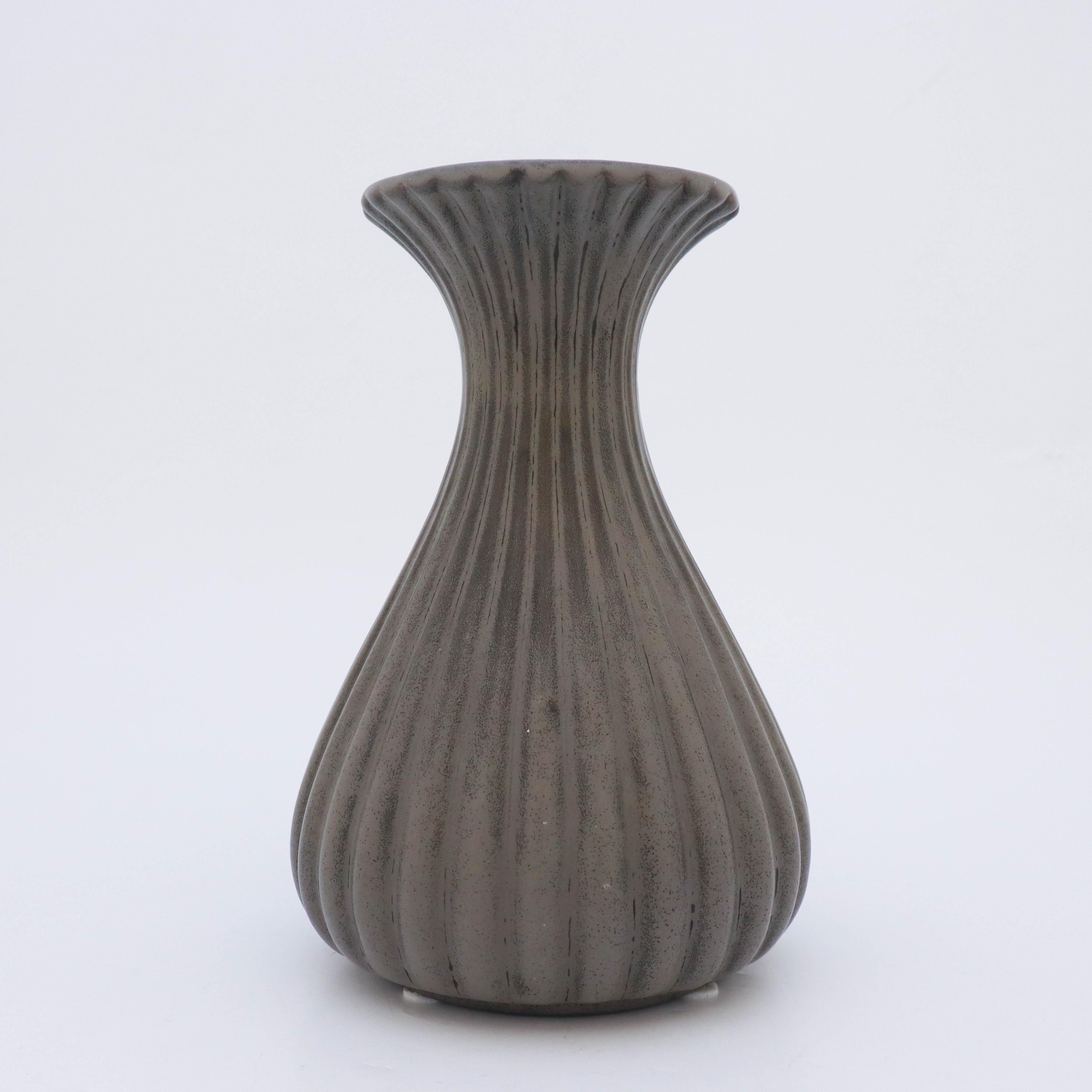 A beautiful grey vase designed by Ewald Dahlskog at Bo Fajans in Gefle in the 1930s.