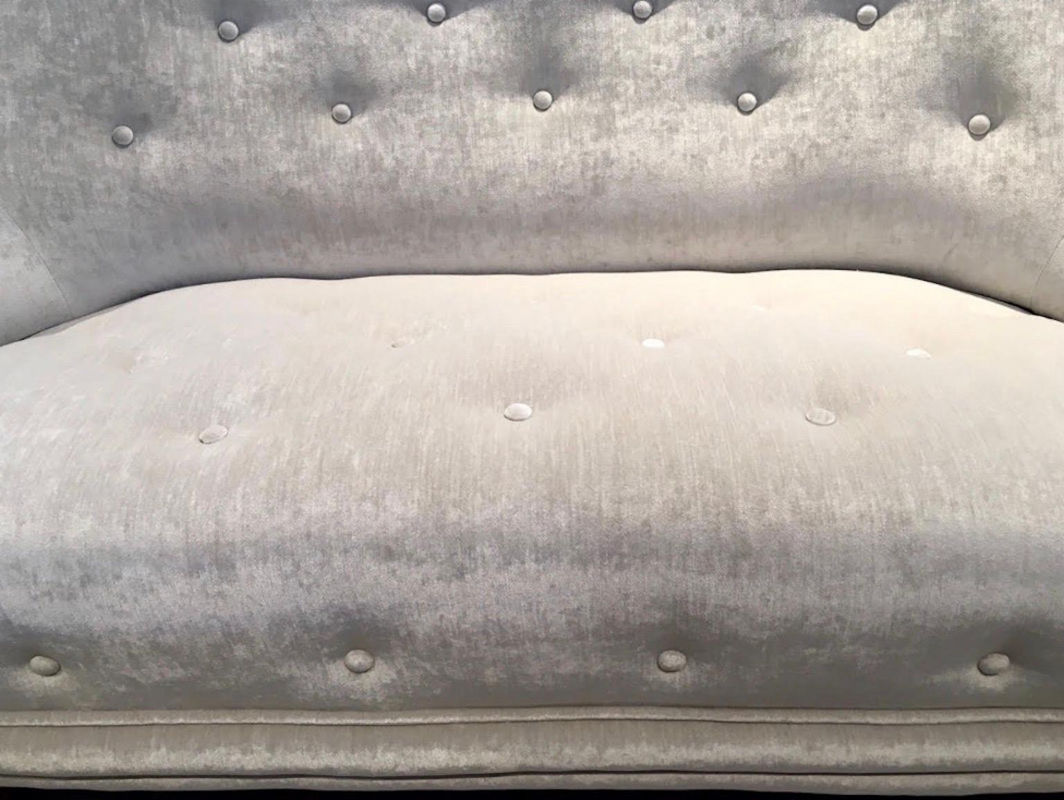 Grey Velvet Button Tufted Sofa by Levy Carlson’s Mobelafarr For Sale 6