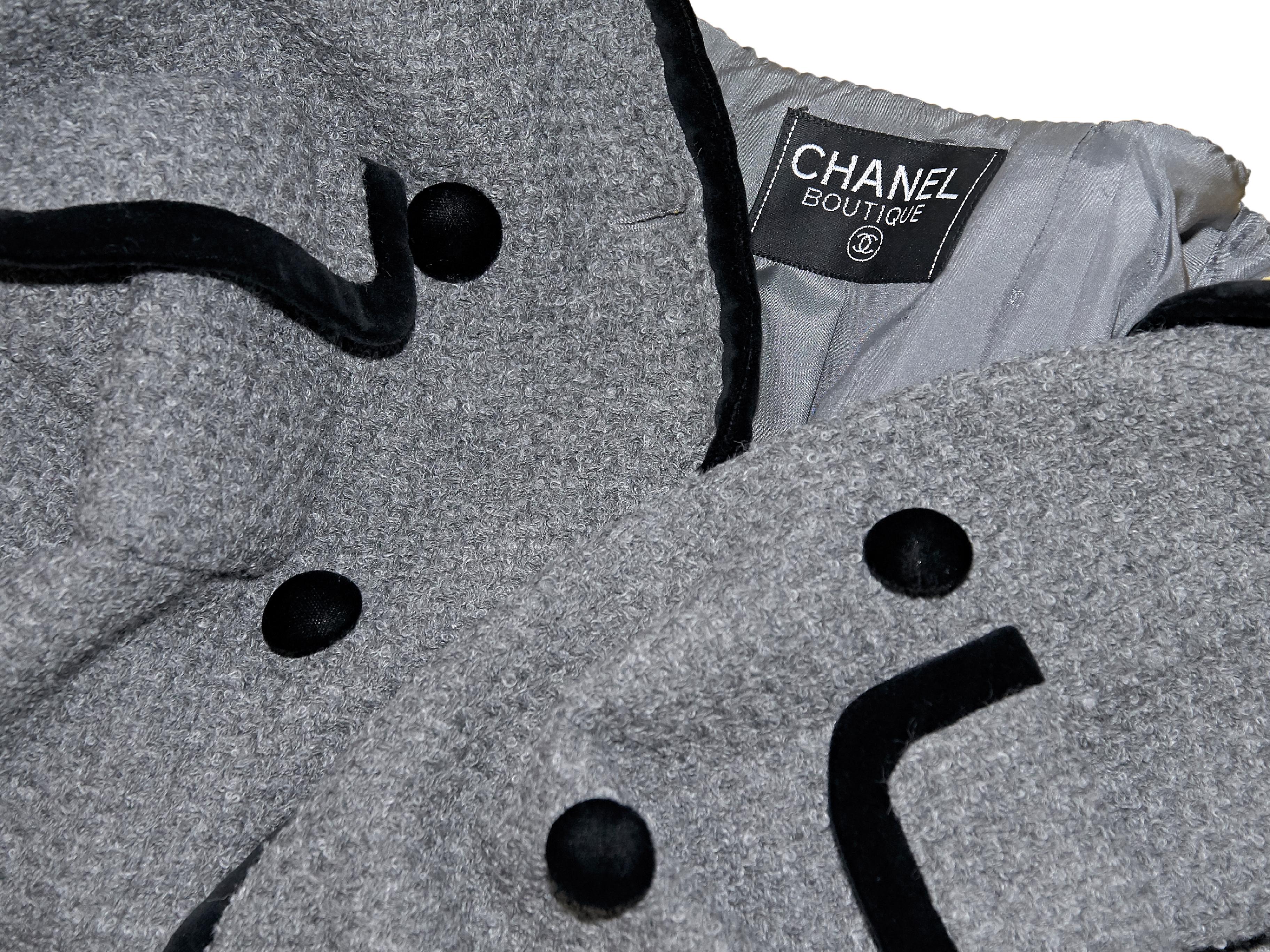 Grey Vintage Chanel Tweed Jacket In Good Condition In New York, NY