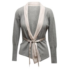 Grau-weiße Brunello Cucinelli Strickjacke aus Kaschmir mit Seidenrand Größe US XS