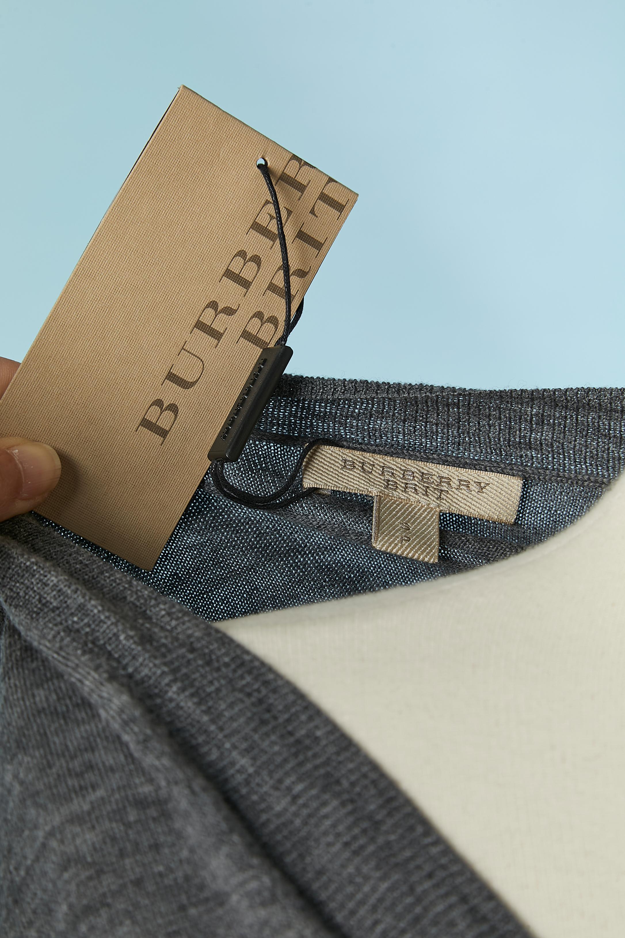 Cardigan gris BURBERRY BRIT neuf en vente 2