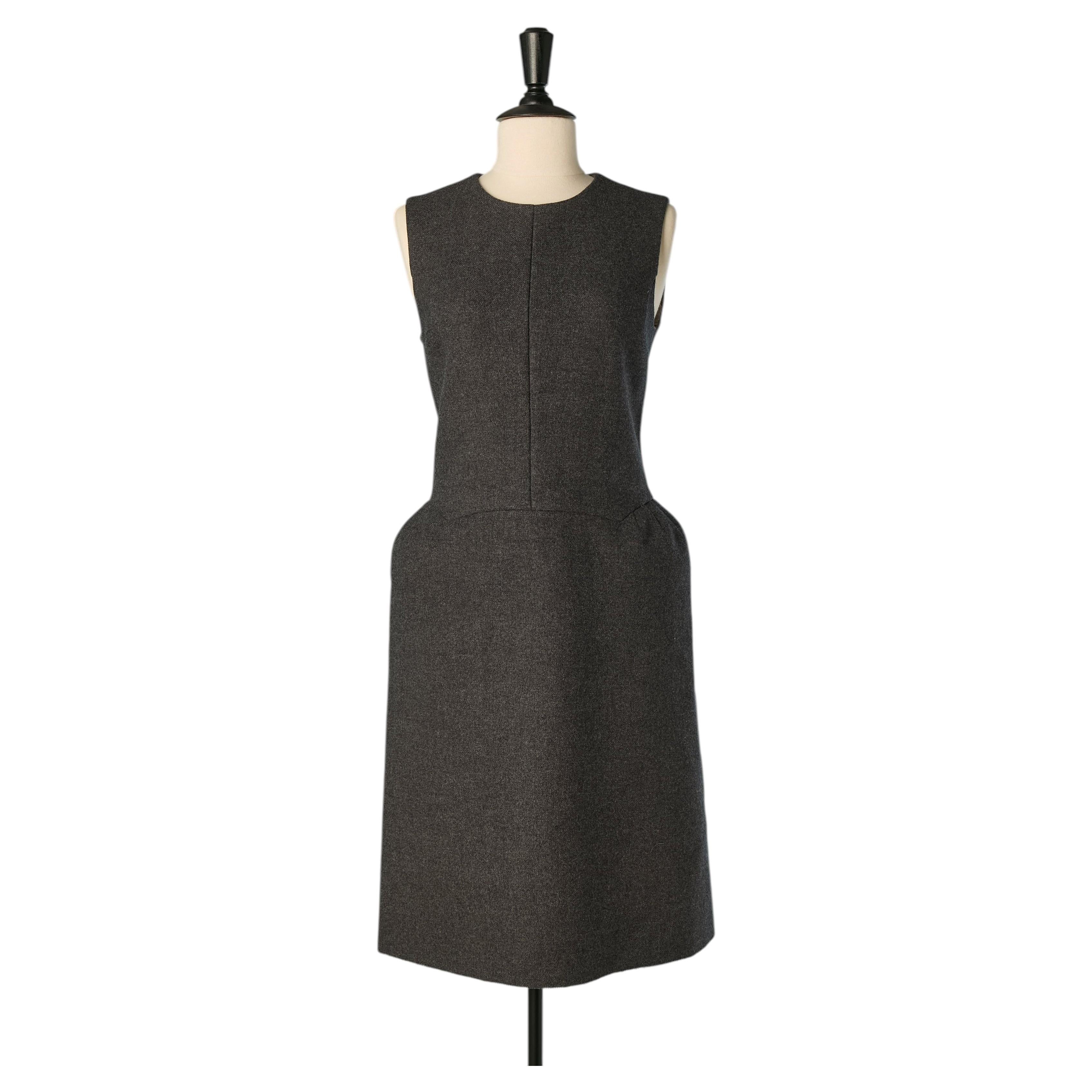 Vestido sin mangas de franela de lana gris de BOTTEGA VENETA en venta