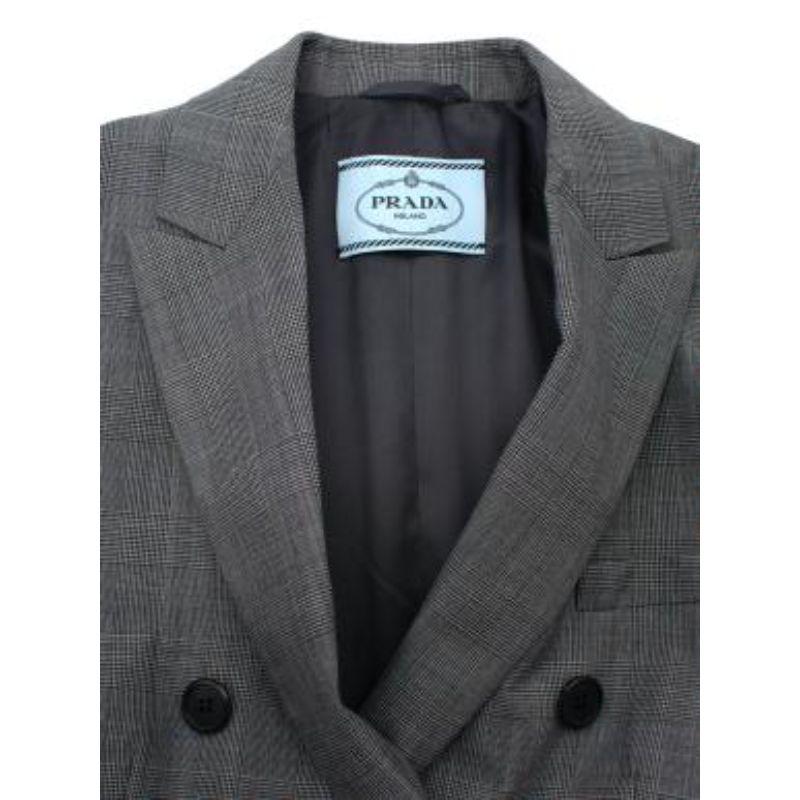 Men's Grey wool Prince of Wales checked blazer For Sale