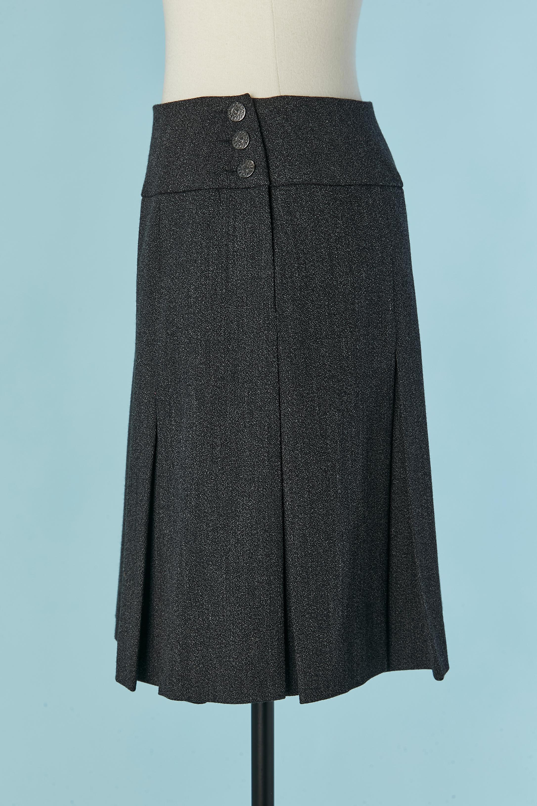 Grey wool skirt with box-pleats CHANEL BOUTIQUE en Excelente estado para la venta en Saint-Ouen-Sur-Seine, FR
