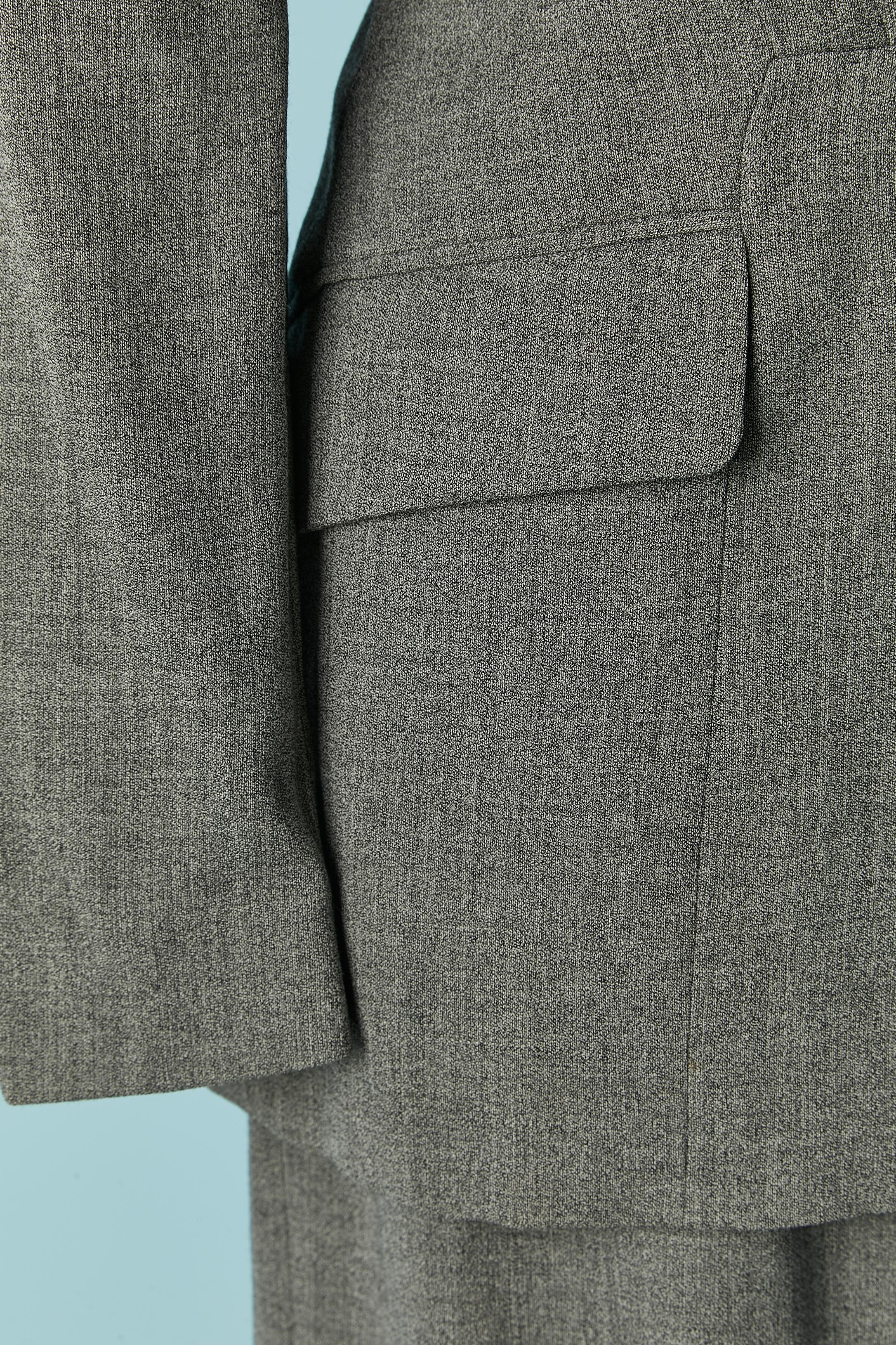 Grey worsted wool skirt suit Ungaro Solo Donna In Excellent Condition For Sale In Saint-Ouen-Sur-Seine, FR